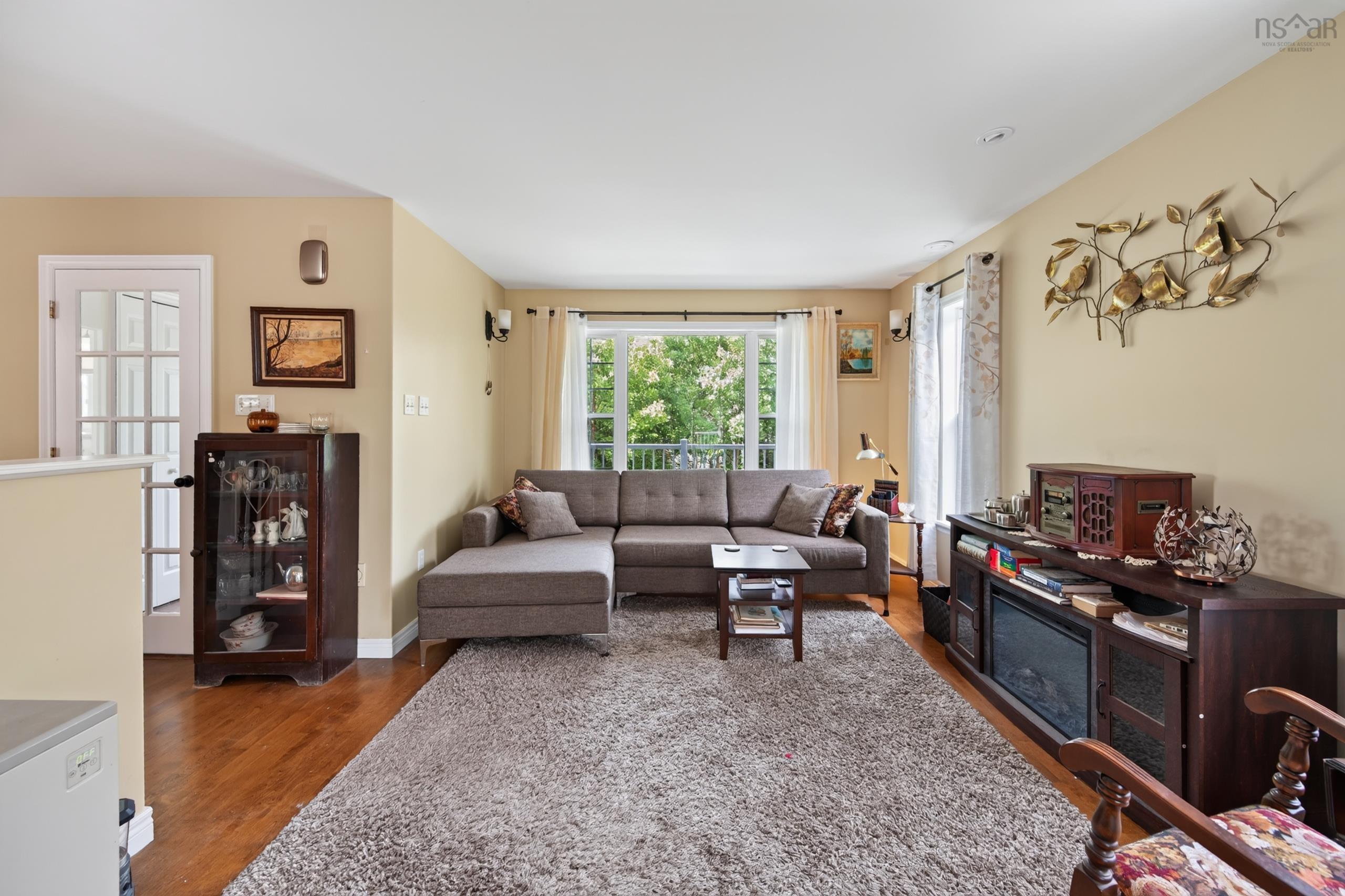 $549,900.00: 30 Bernice Drive, West Chezzetcook