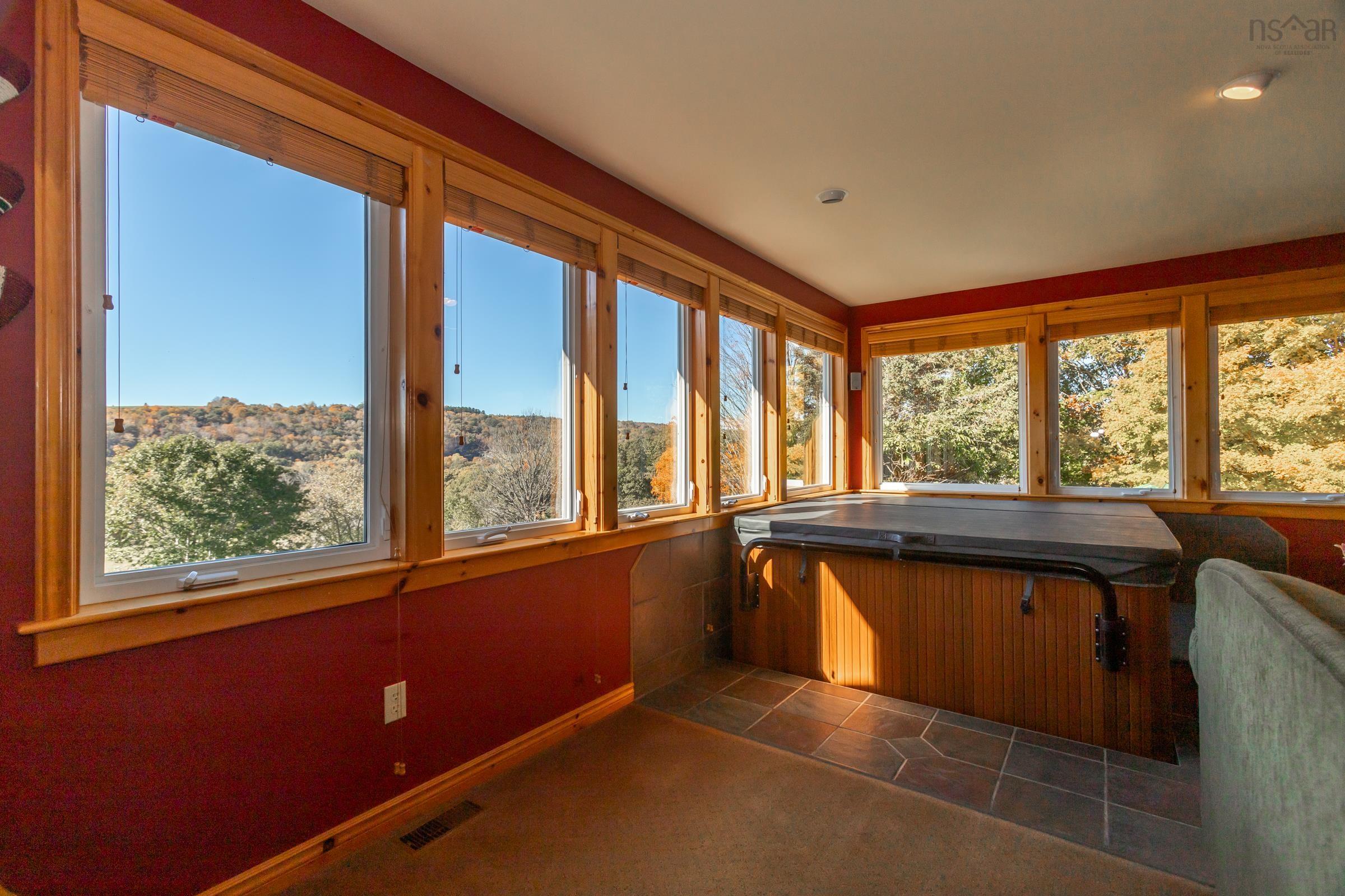 $895,000.00: 481 Chute Road, Bear River