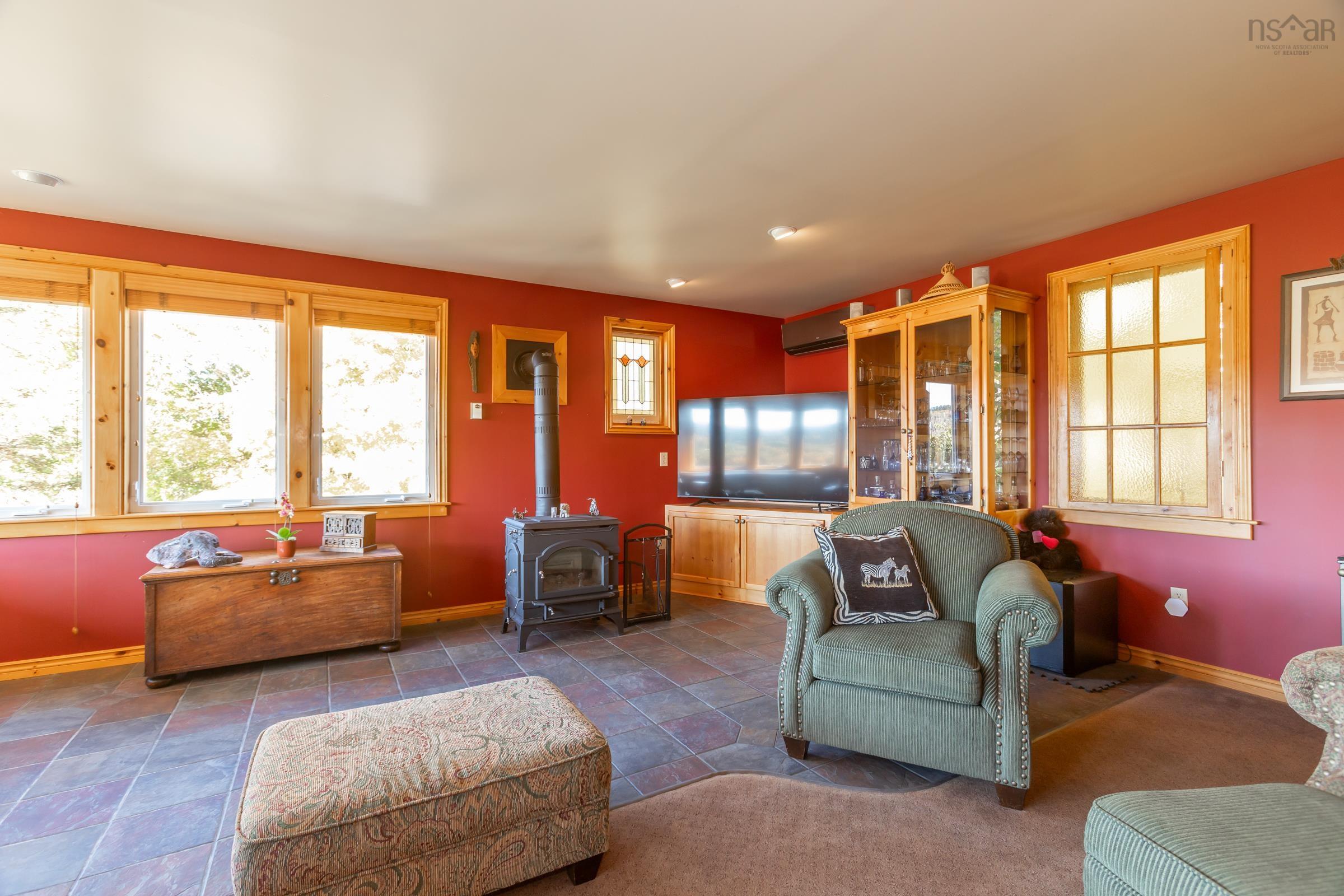 $895,000.00: 481 Chute Road, Bear River