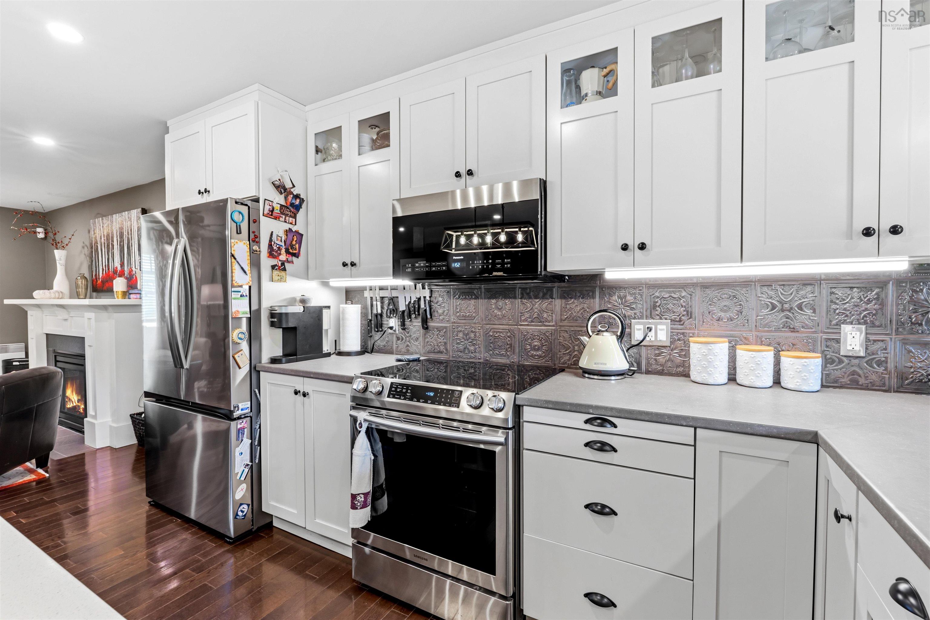 $699,900.00: 16 Tailfeather Court, North Kentville