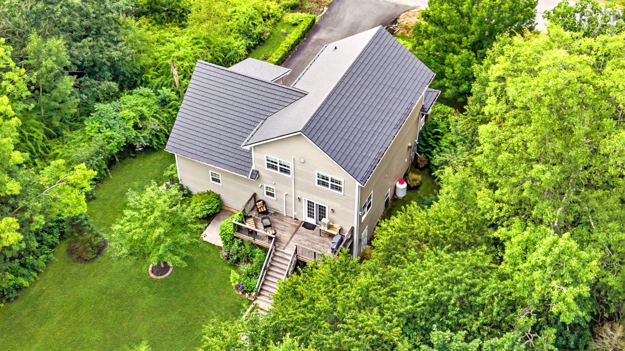 $699,900.00: 16 Tailfeather Court, North Kentville