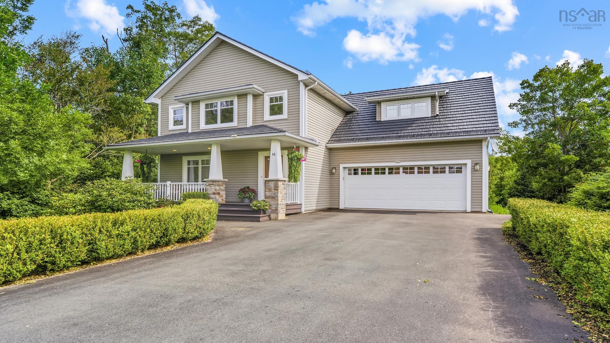 $699,900.00: 16 Tailfeather Court, North Kentville