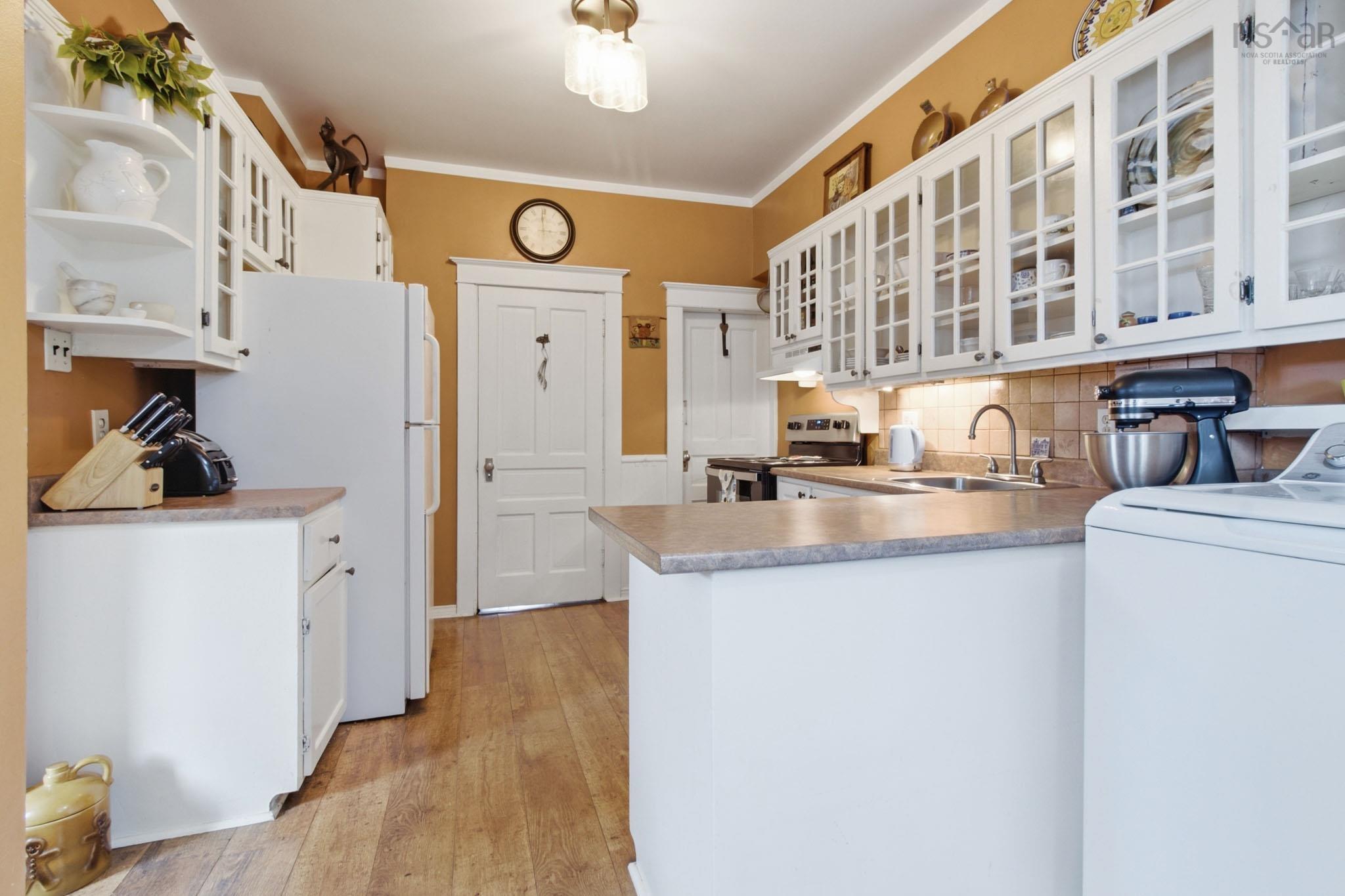 $599,900.00: 6235 Seaforth Street, Halifax