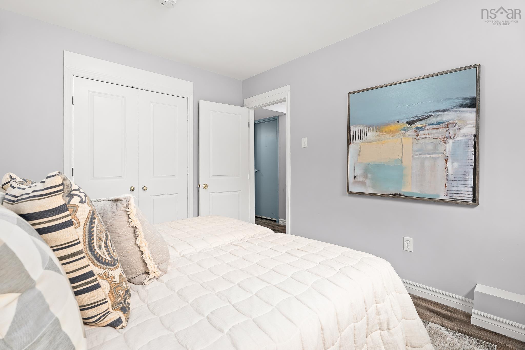 $849,900.00: 8 Rosedale Drive, Dartmouth