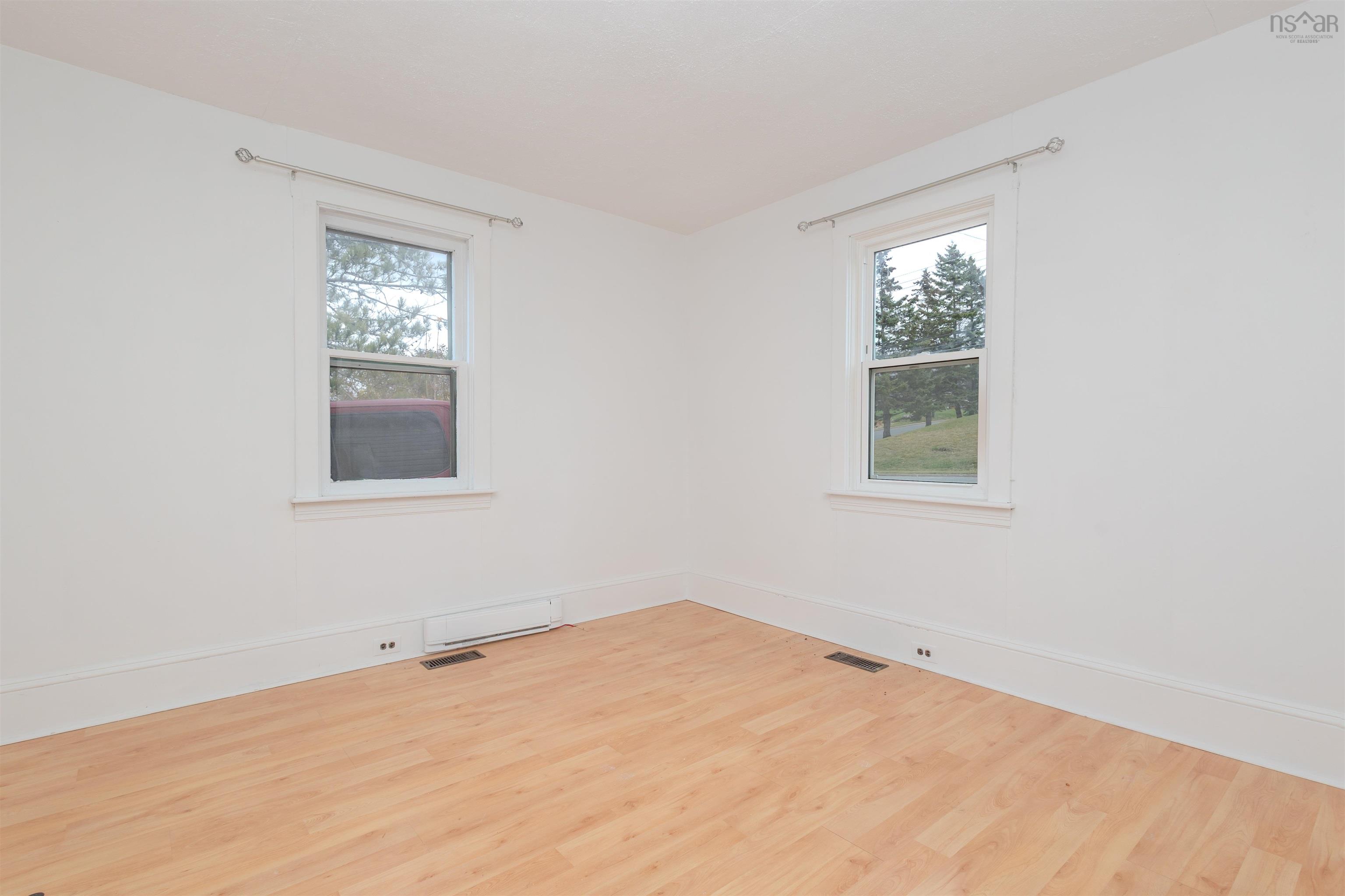 $185,000.00: 214 Alexandra Street, Sydney