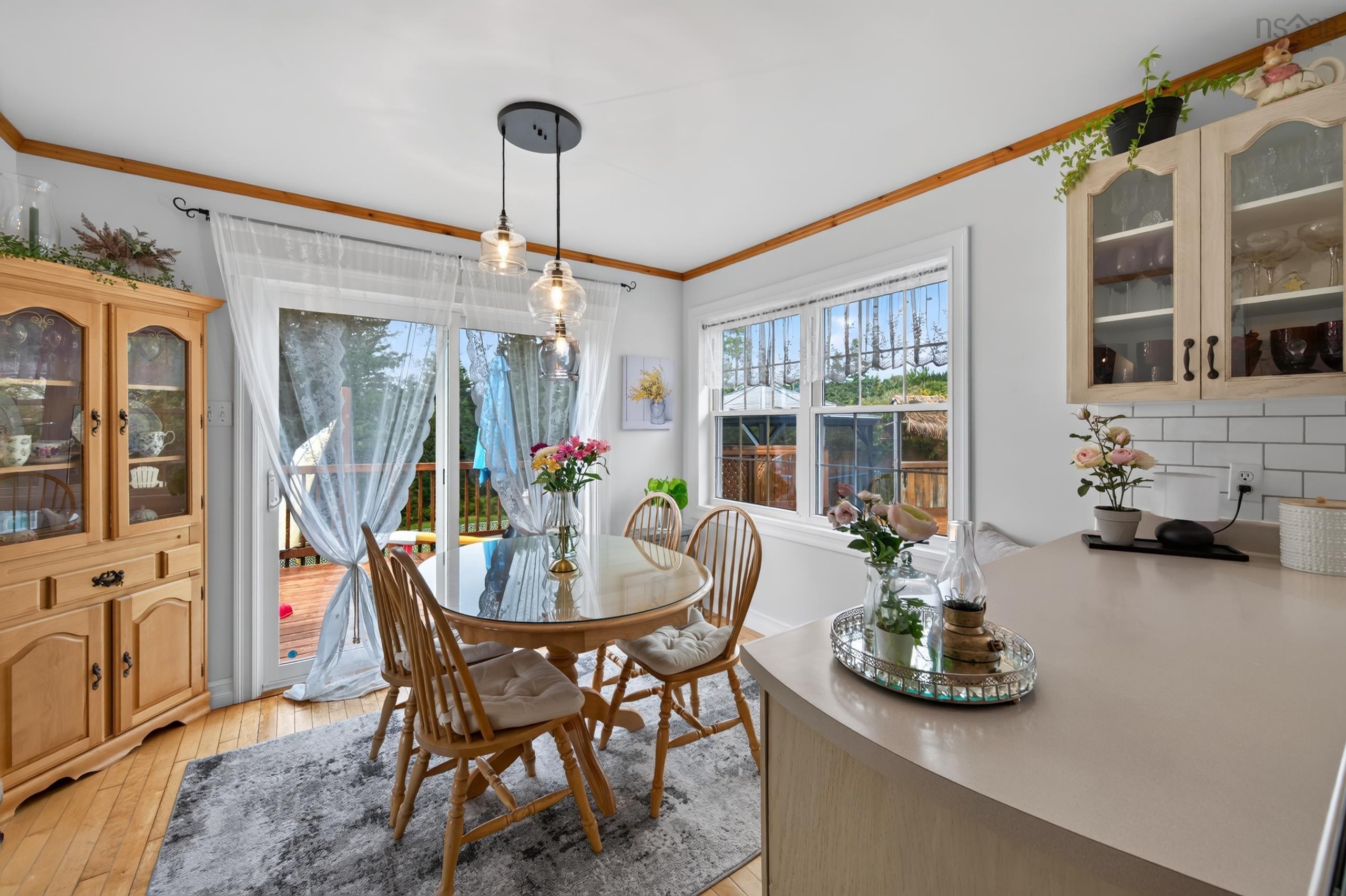 $629,900.00: 5719 Highway 7 Highway E, Head Of Chezzetcook