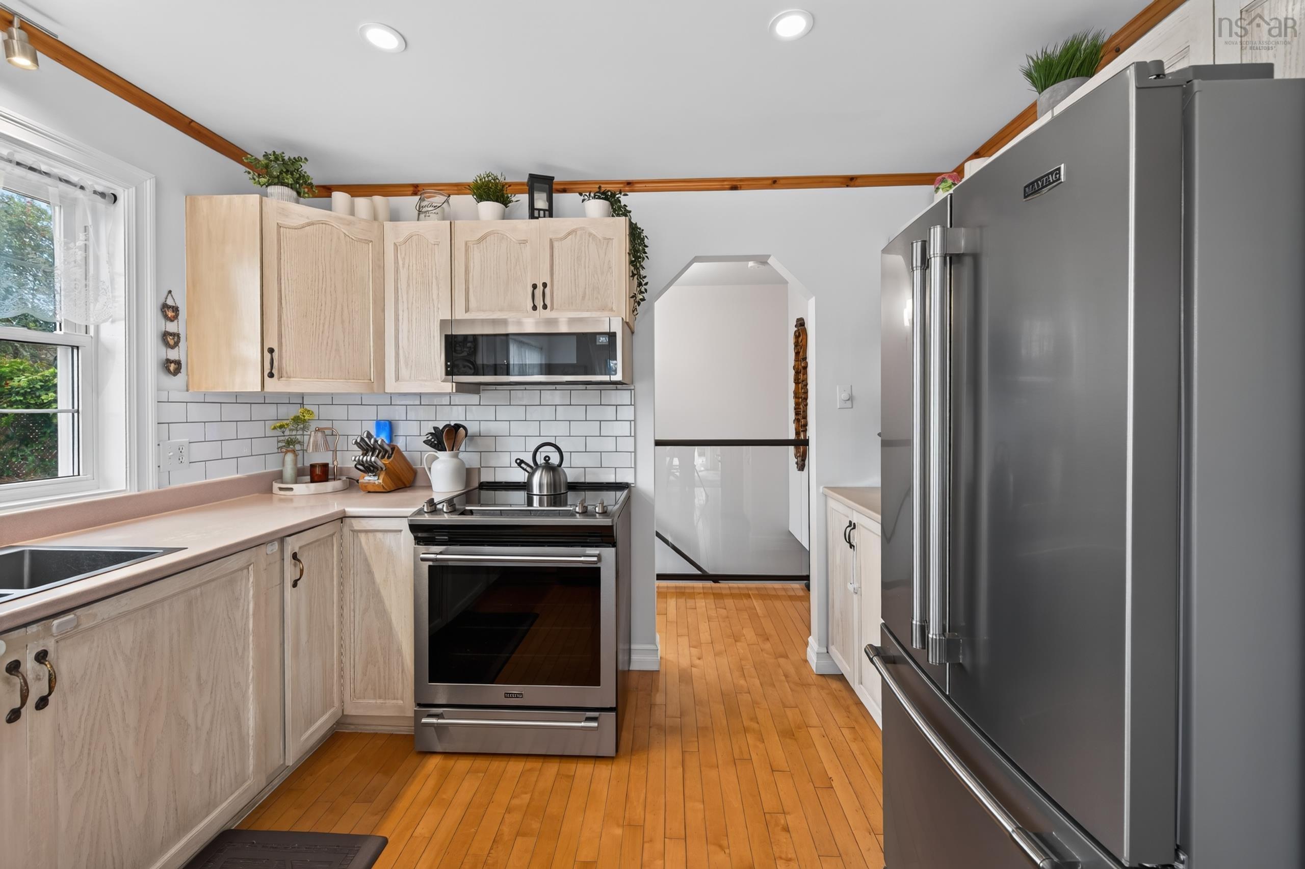 $629,900.00: 5719 Highway 7 Highway E, Head Of Chezzetcook