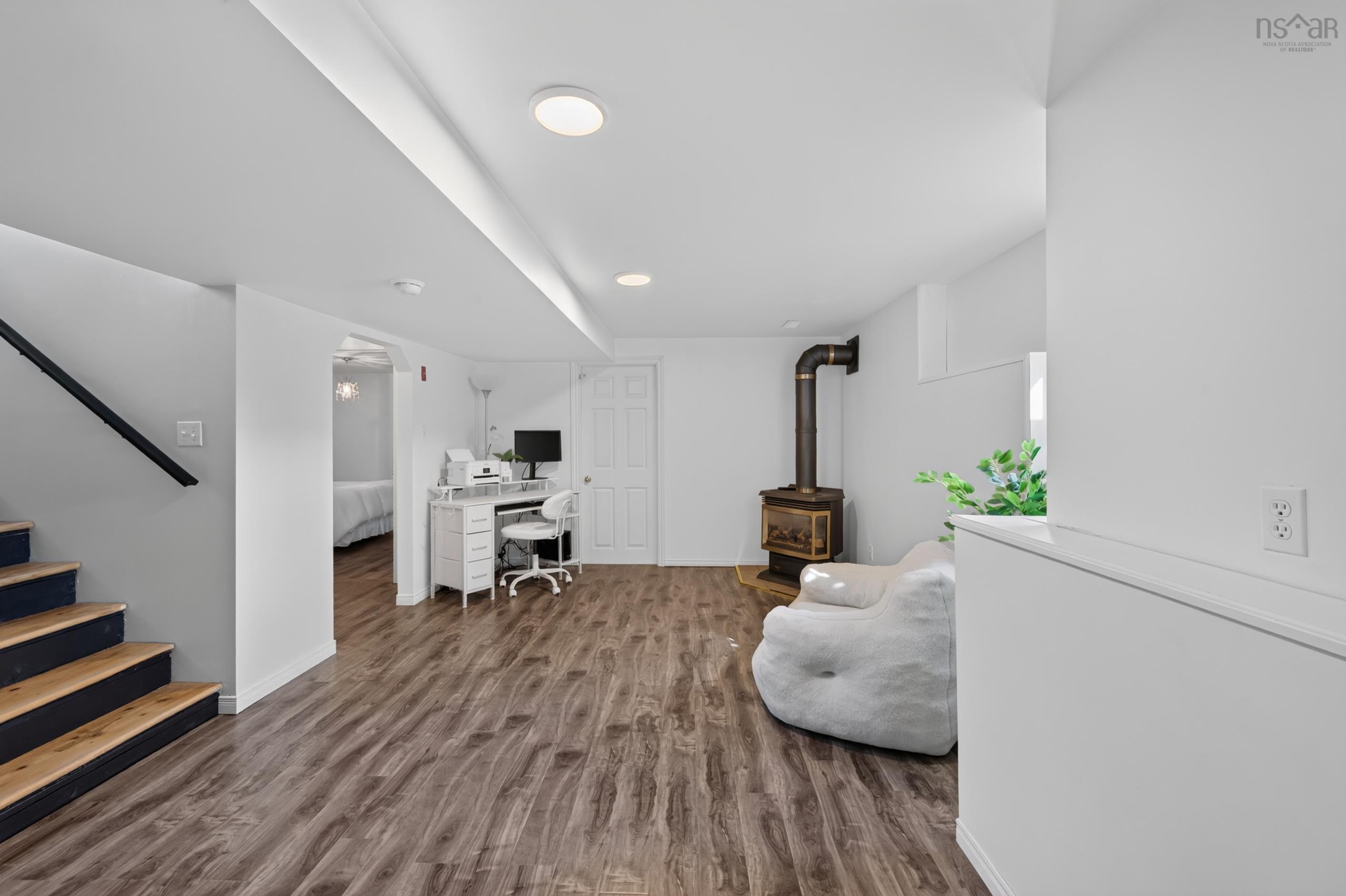 $629,900.00: 5719 Highway 7 Highway E, Head Of Chezzetcook