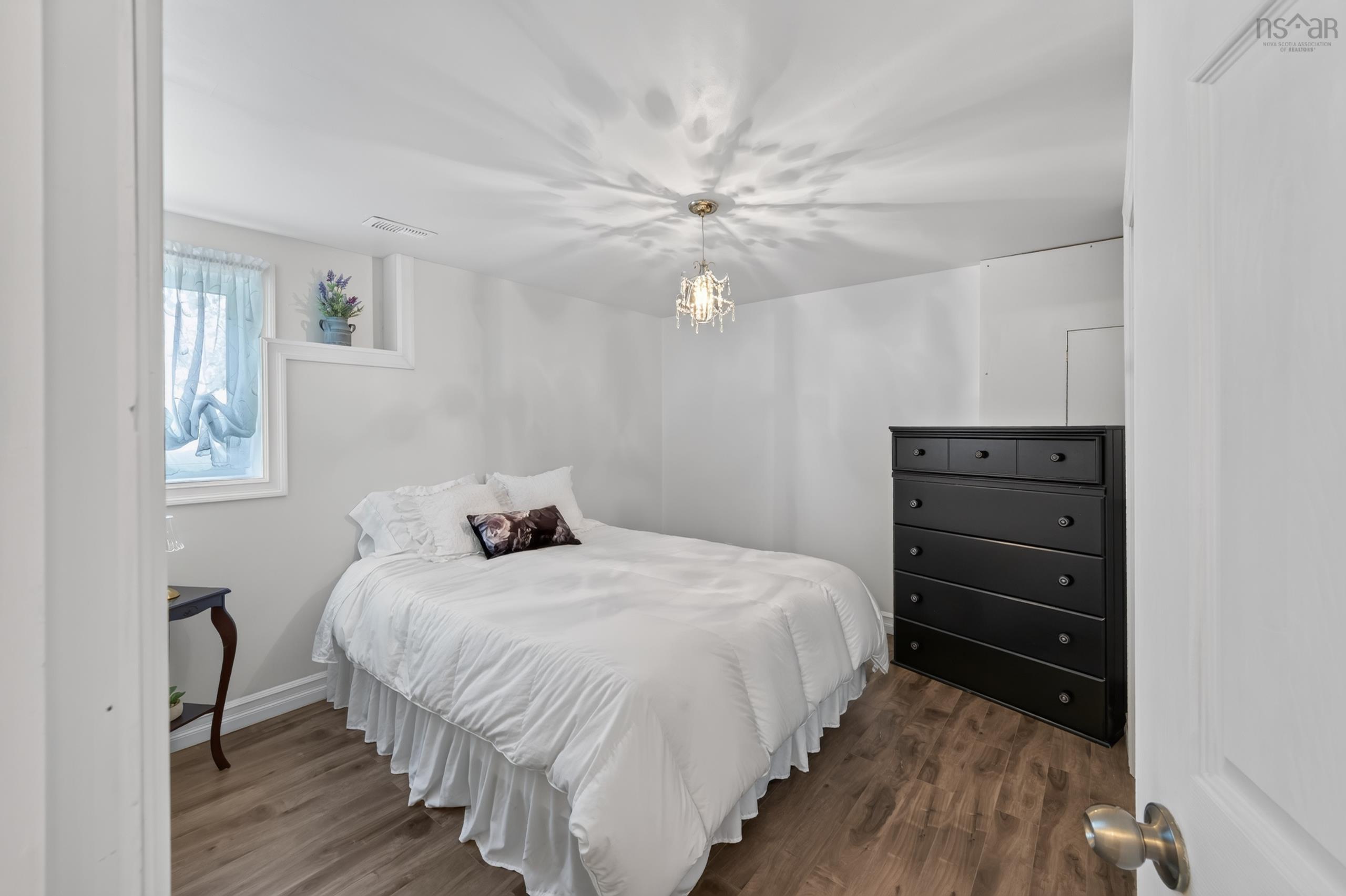 $629,900.00: 5719 Highway 7 Highway E, Head Of Chezzetcook