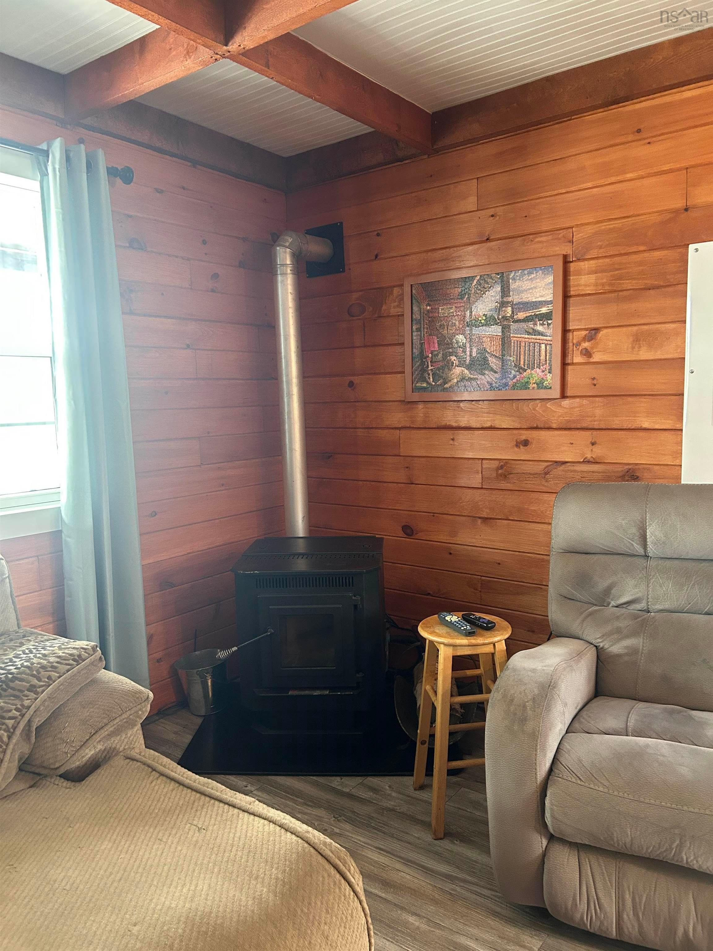 $475,000.00: 5127 Highway 224, Pleasant Valley
