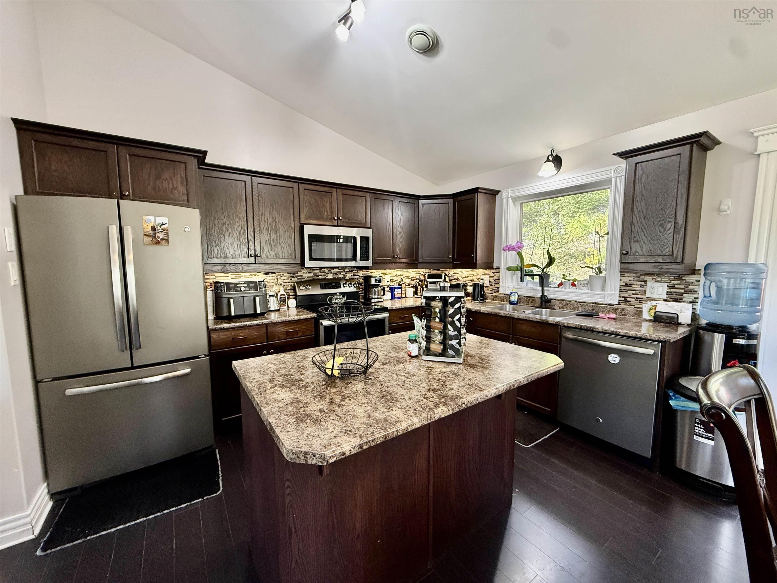 258 Heatherglen Drive, Beaver Bank, NS (MLS 202623116)