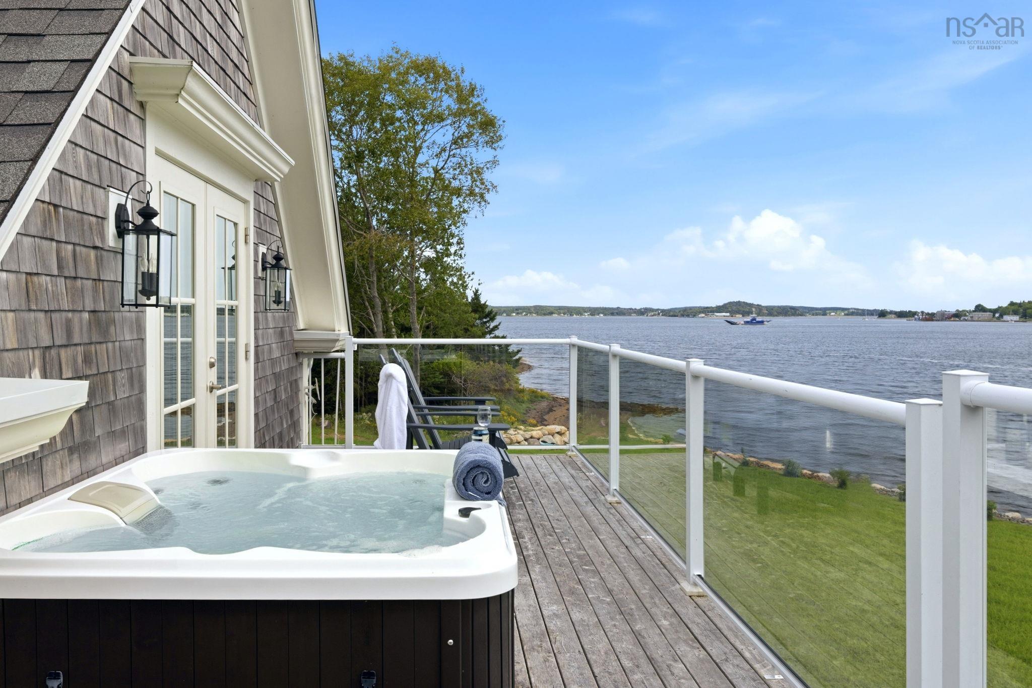 $2,990,000.00: 4591 and 4587 Highway 332, East Lahave