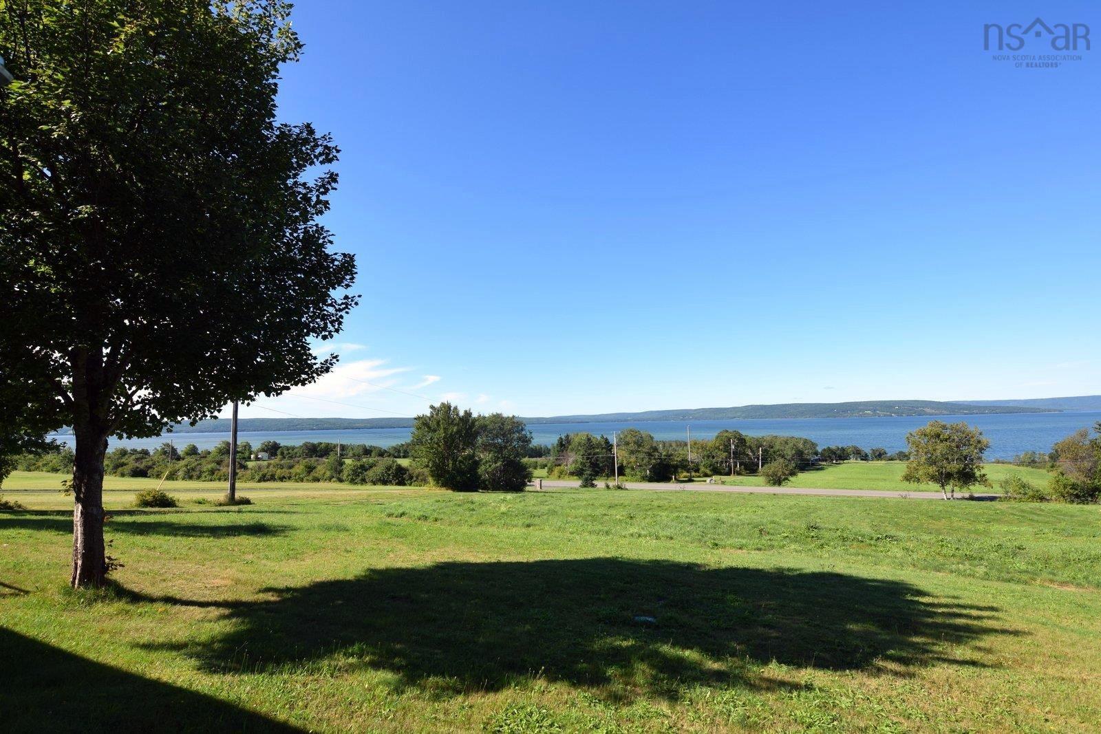 $239,000.00: 3898 Hwy# 95, East Lake Ainslie