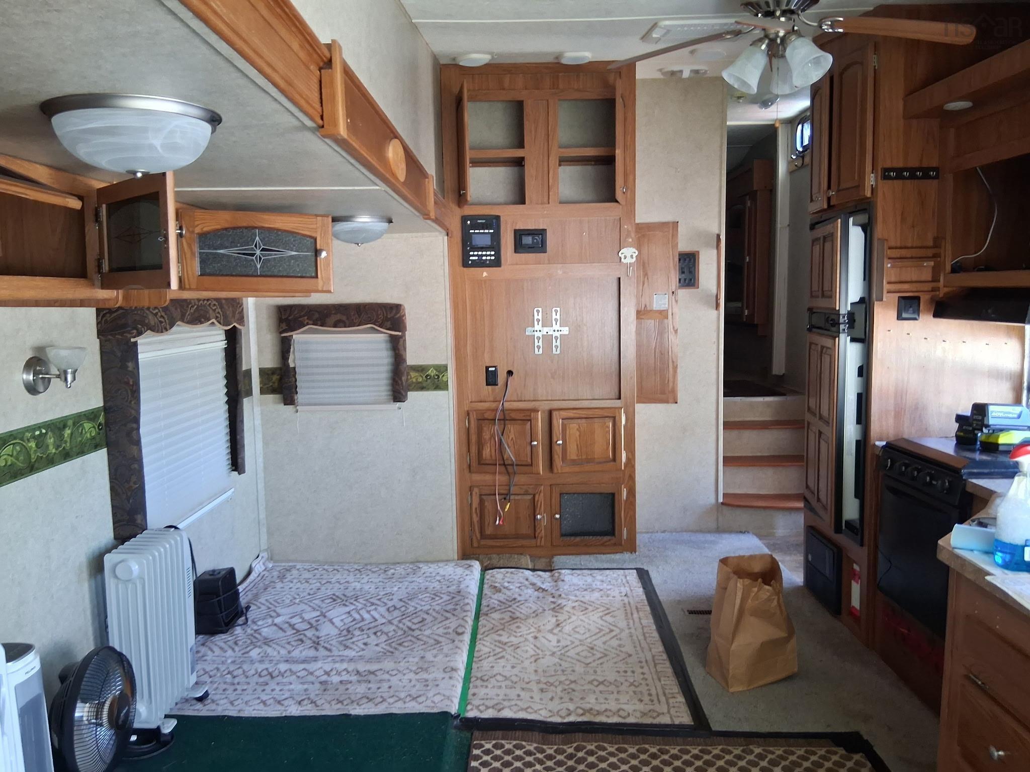 $75,000.00: 897 Lingan Road, Sydney