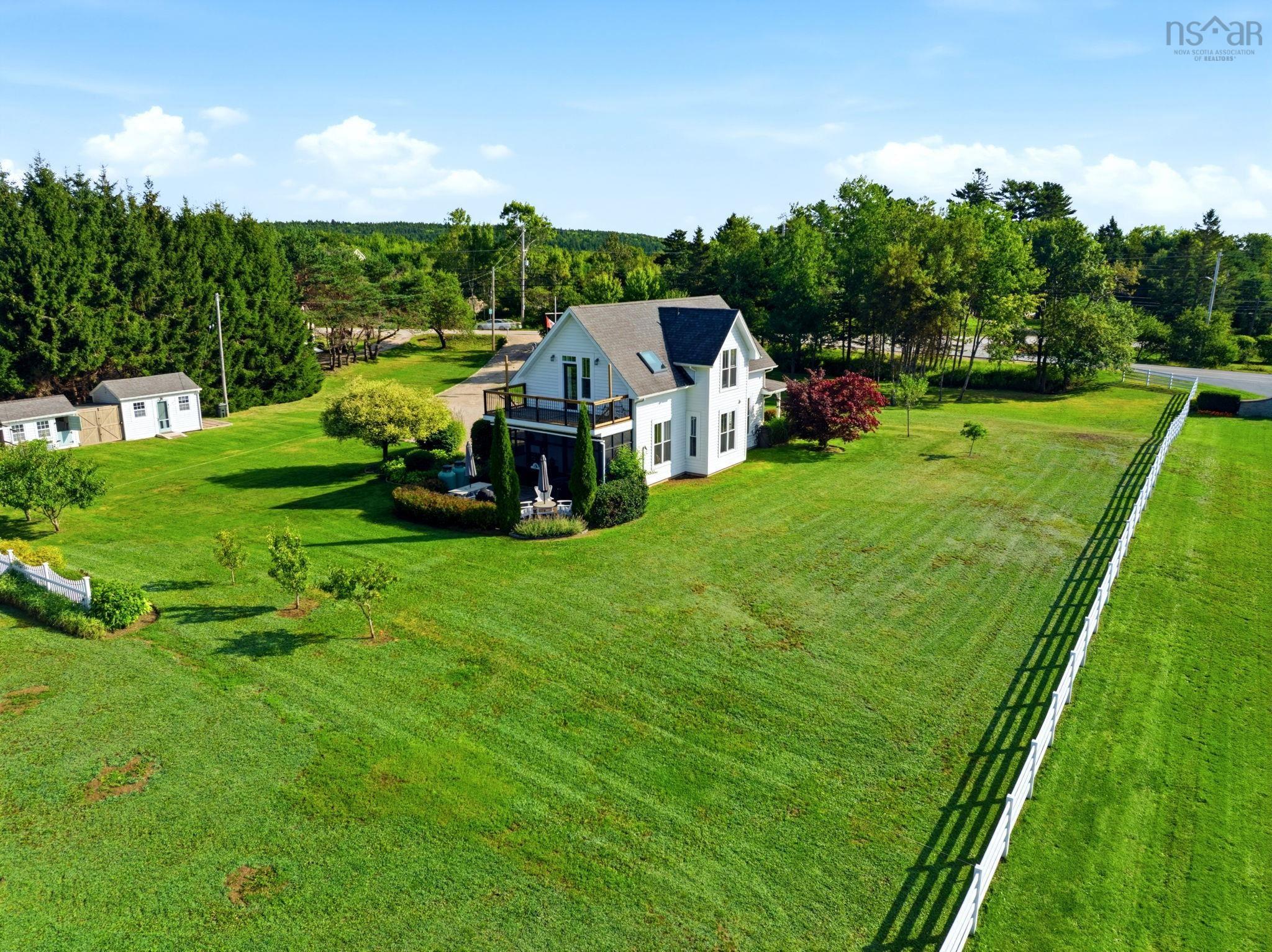 $839,000.00: 4303 3 Highway, Chester