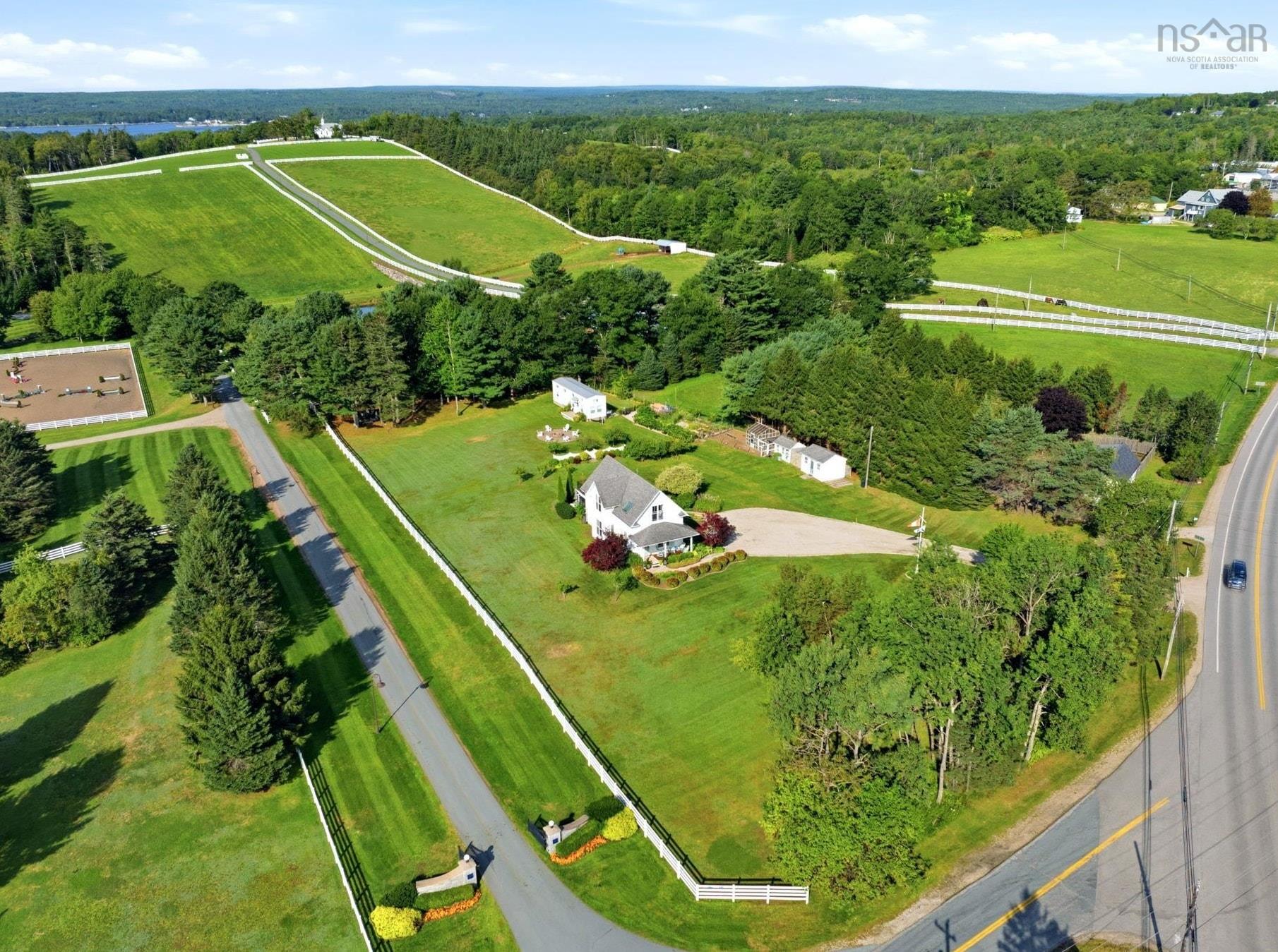 $839,000.00: 4303 3 Highway, Chester