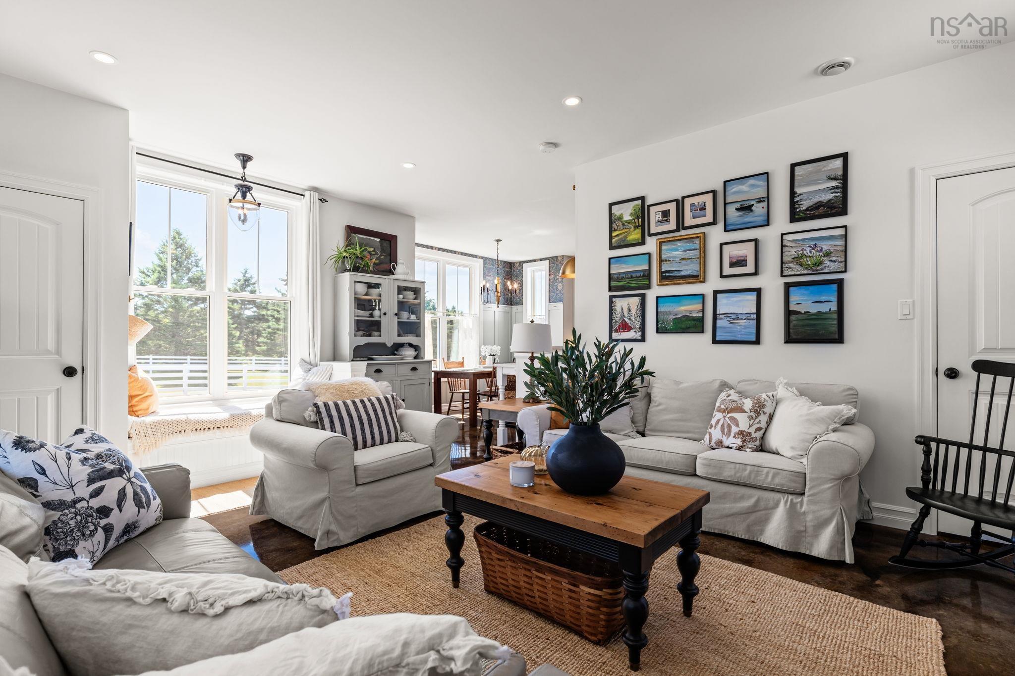 $839,000.00: 4303 3 Highway, Chester