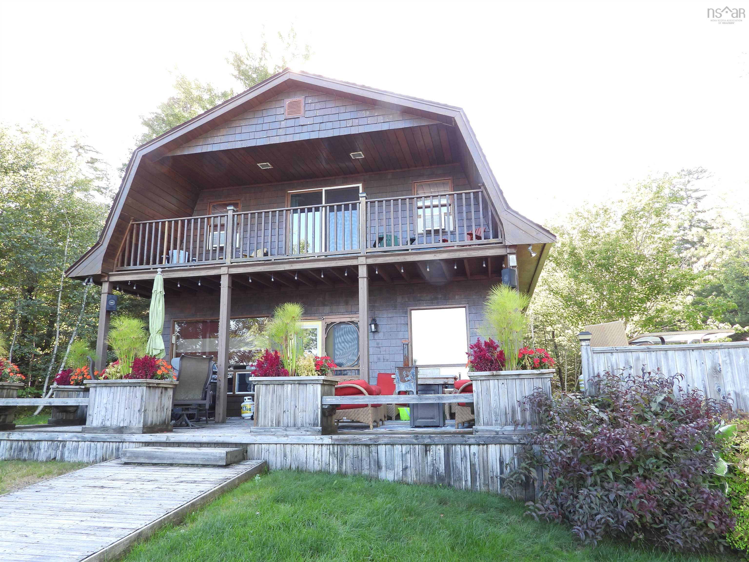 $1,200,000.00: 360 Birch Lane, Aylesford Lake