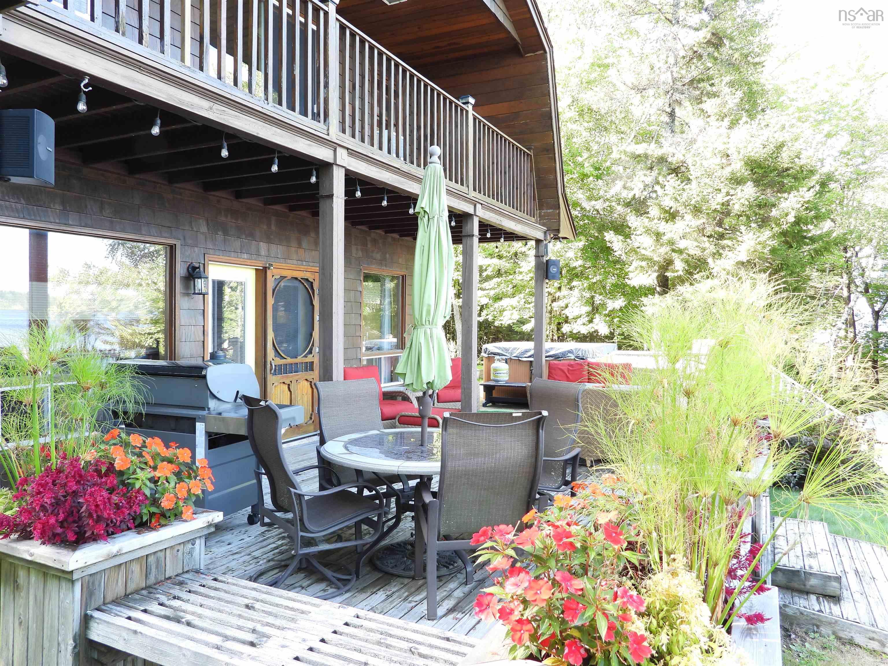 $1,200,000.00: 360 Birch Lane, Aylesford Lake
