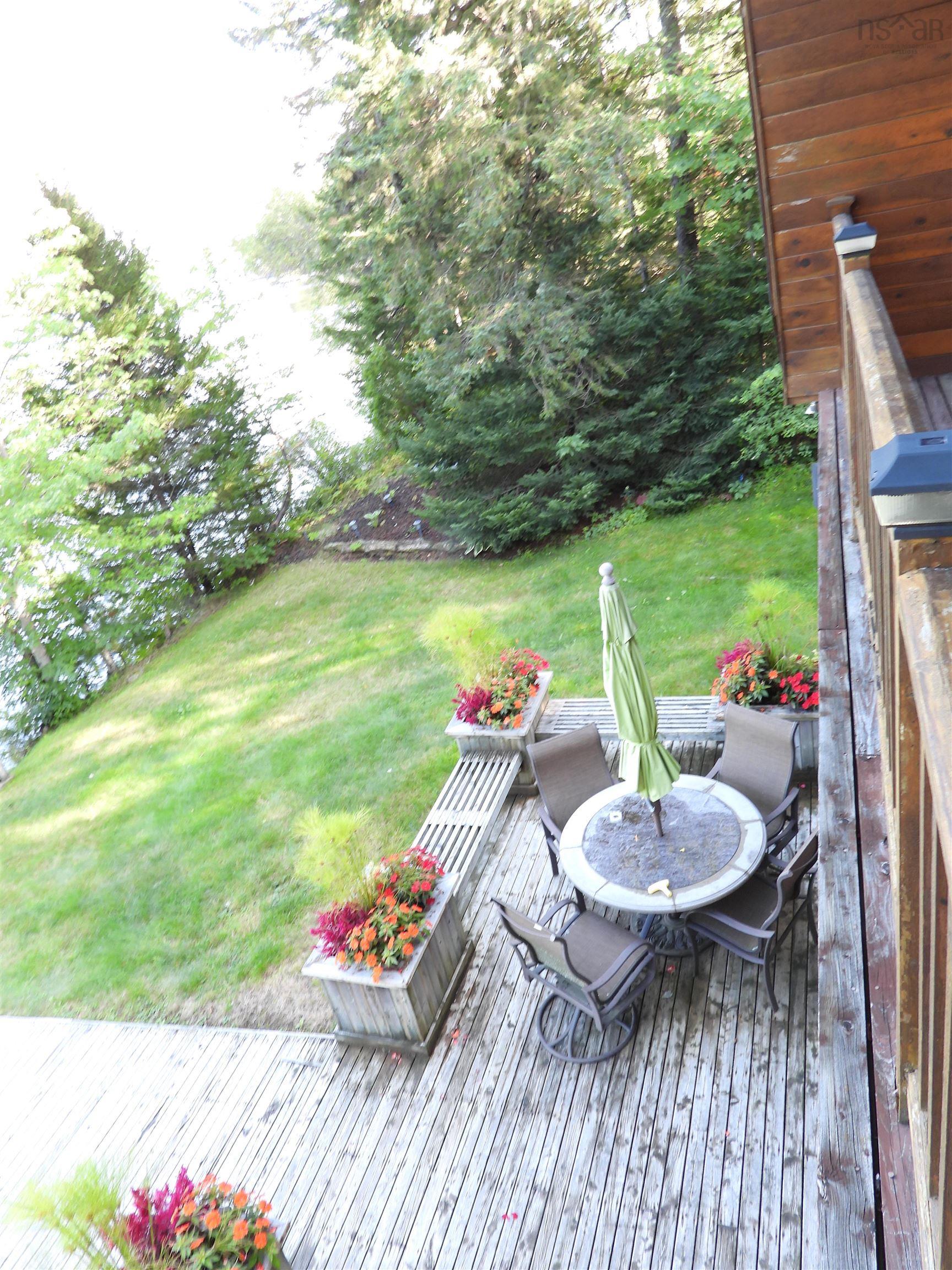 $1,200,000.00: 360 Birch Lane, Aylesford Lake