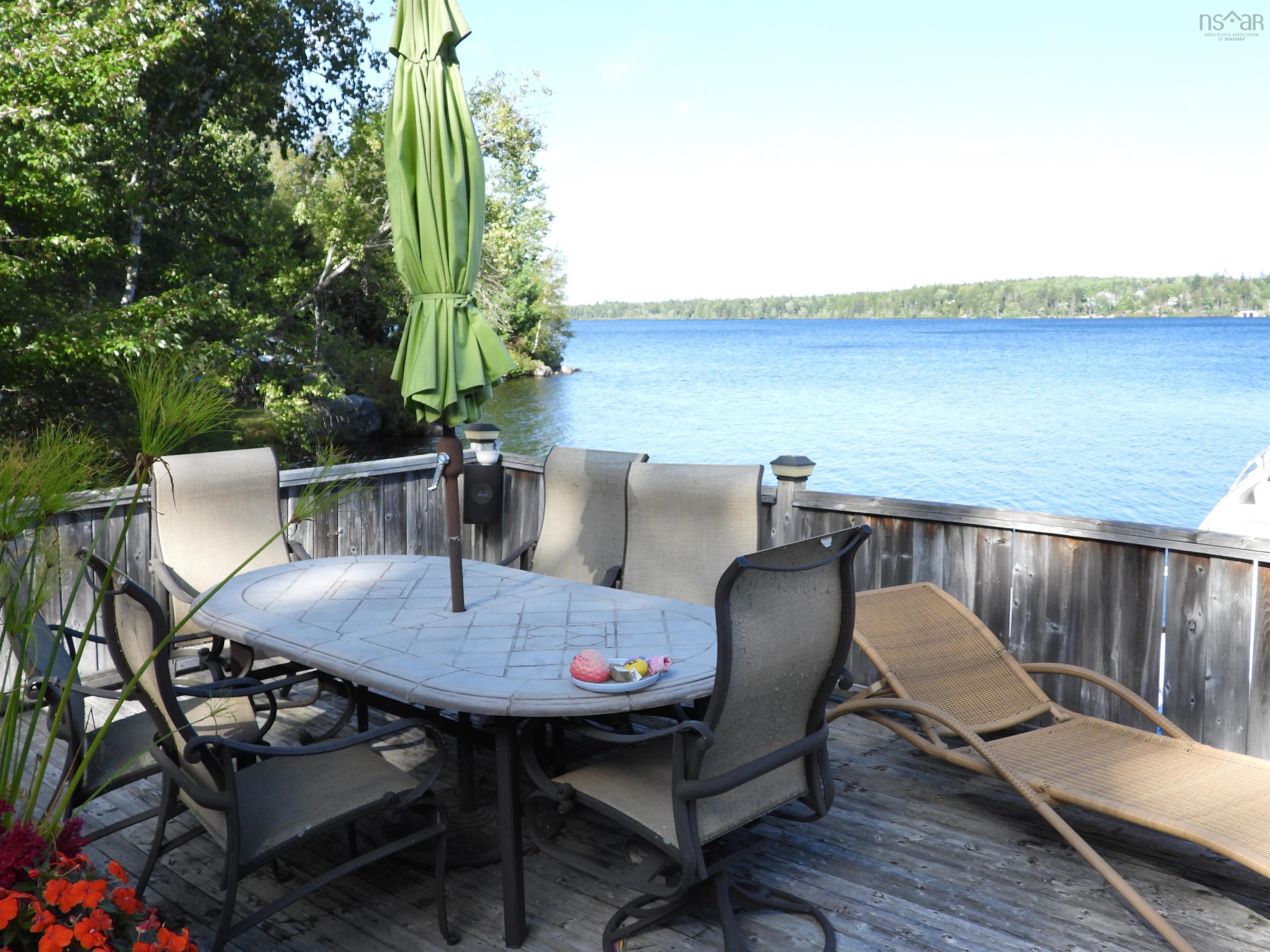 $1,200,000.00: 360 Birch Lane, Aylesford Lake
