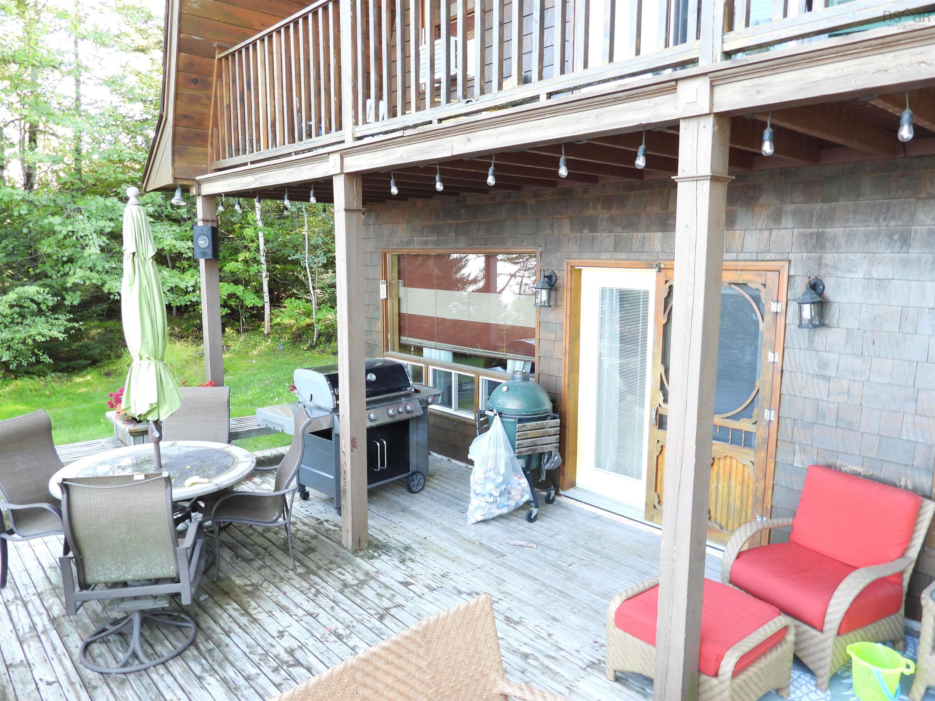 $1,200,000.00: 360 Birch Lane, Aylesford Lake