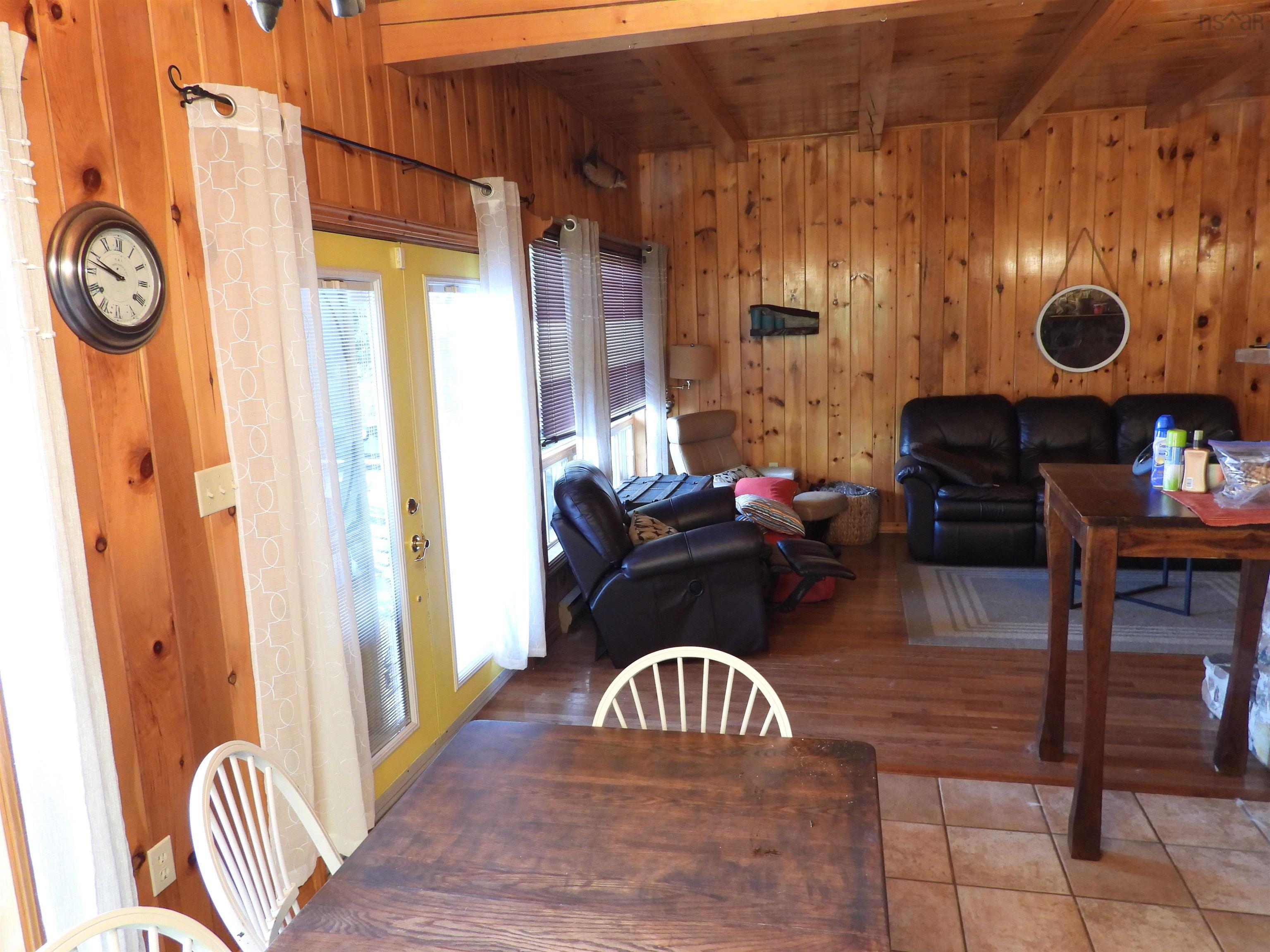 $1,200,000.00: 360 Birch Lane, Aylesford Lake