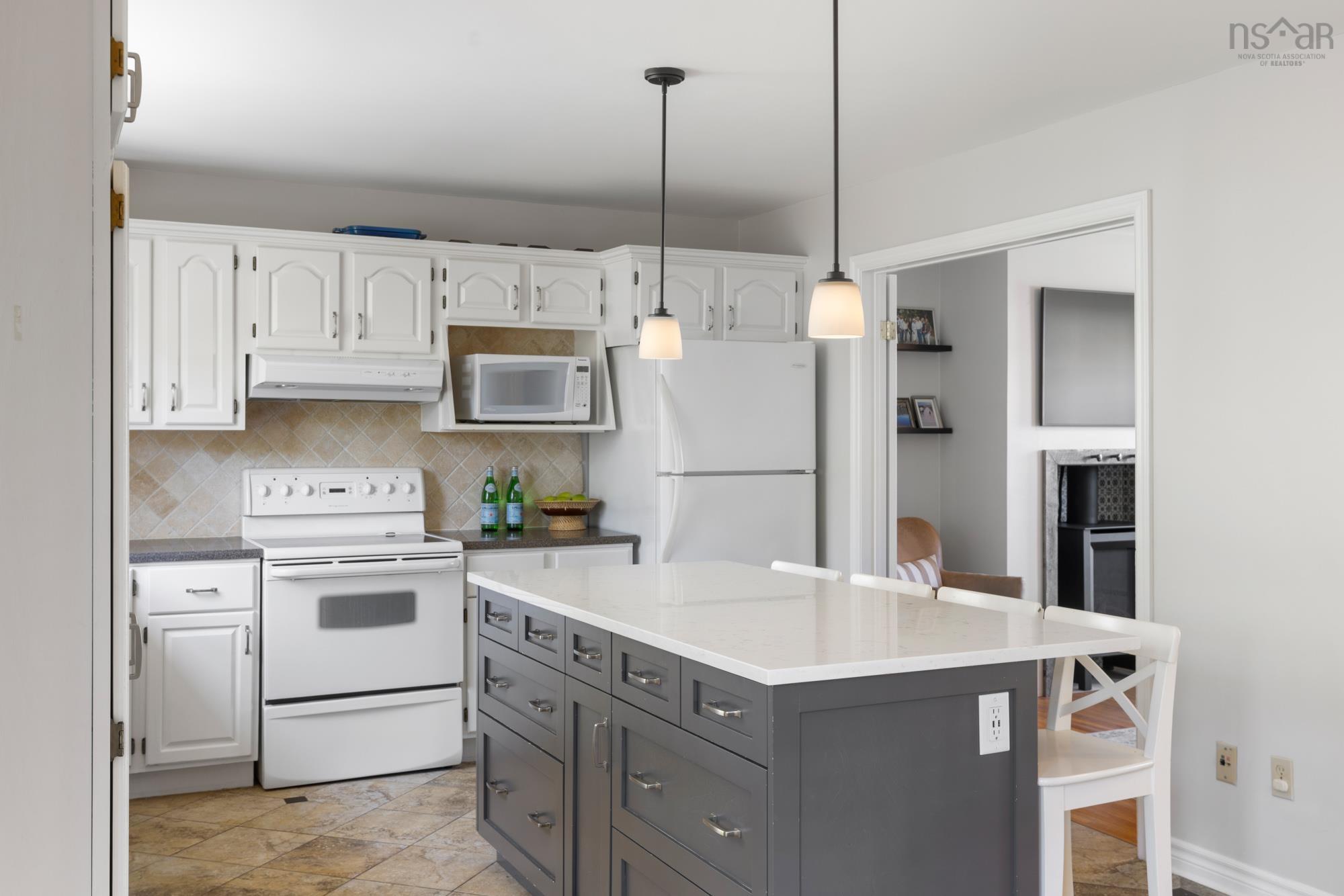 $699,900.00: 45 Craigburn Drive, Dartmouth