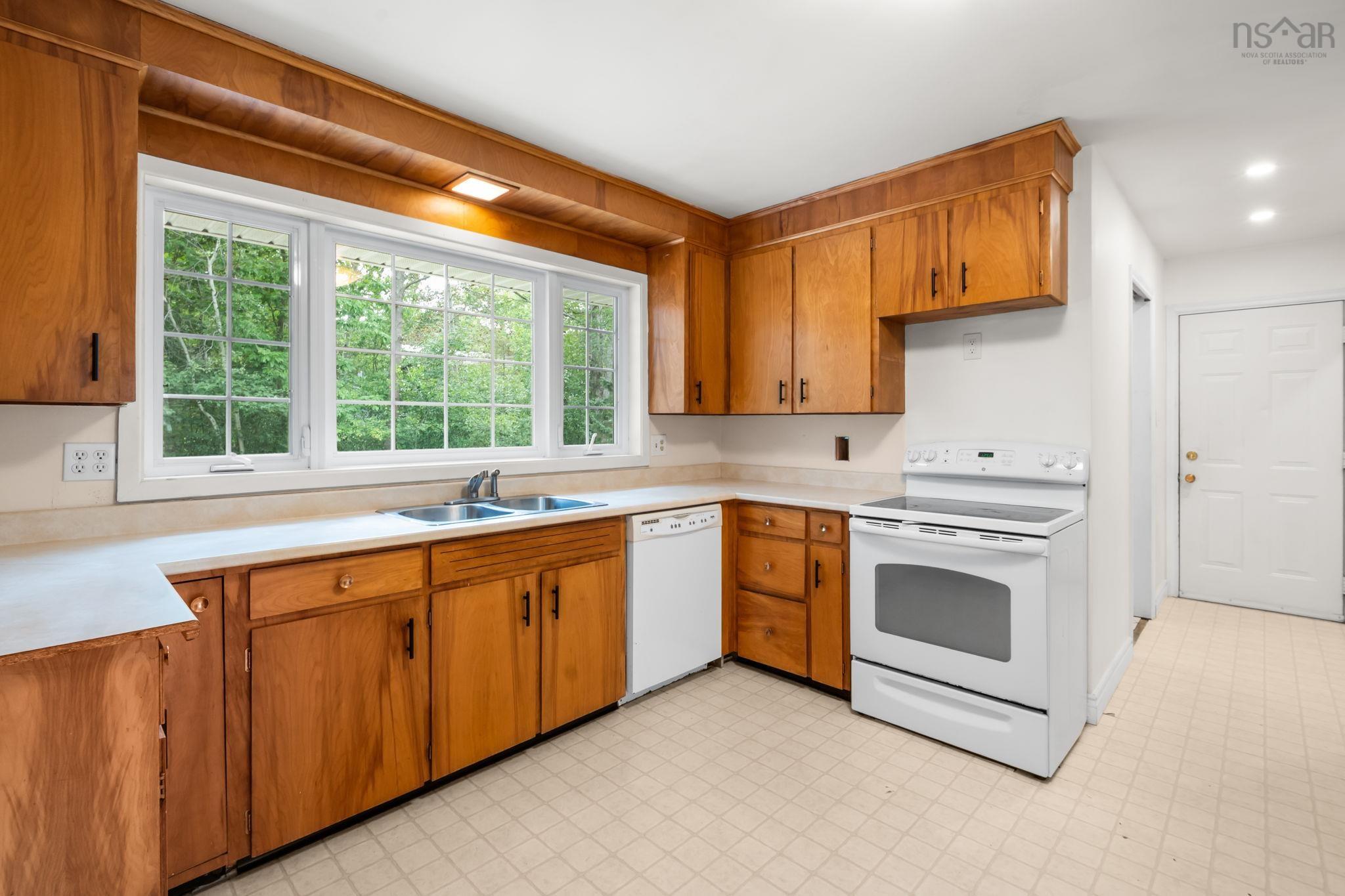 $449,900.00: 20 Fielding Avenue, Kentville