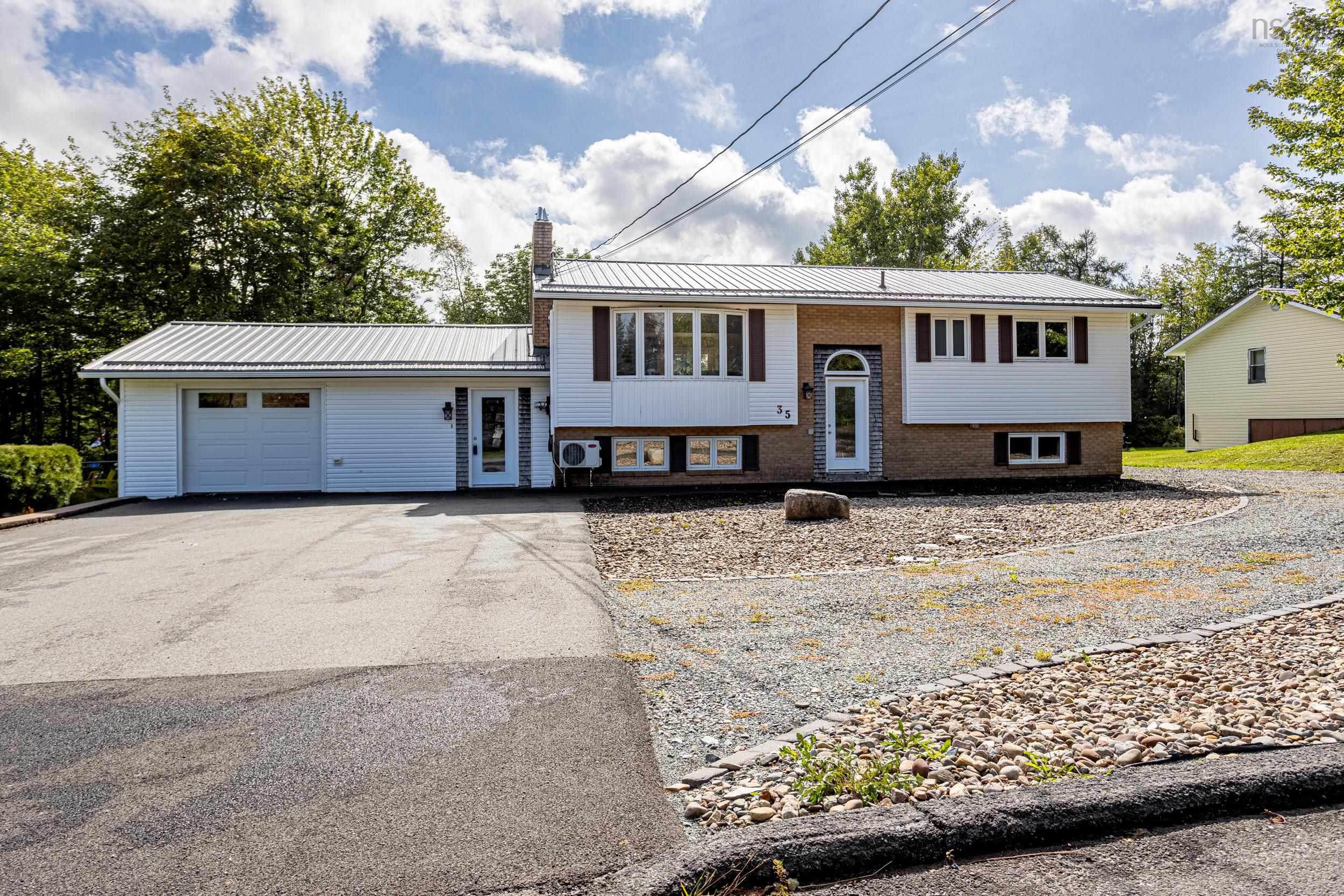 $549,900.00: 35 Ernest Avenue, Beaver Bank