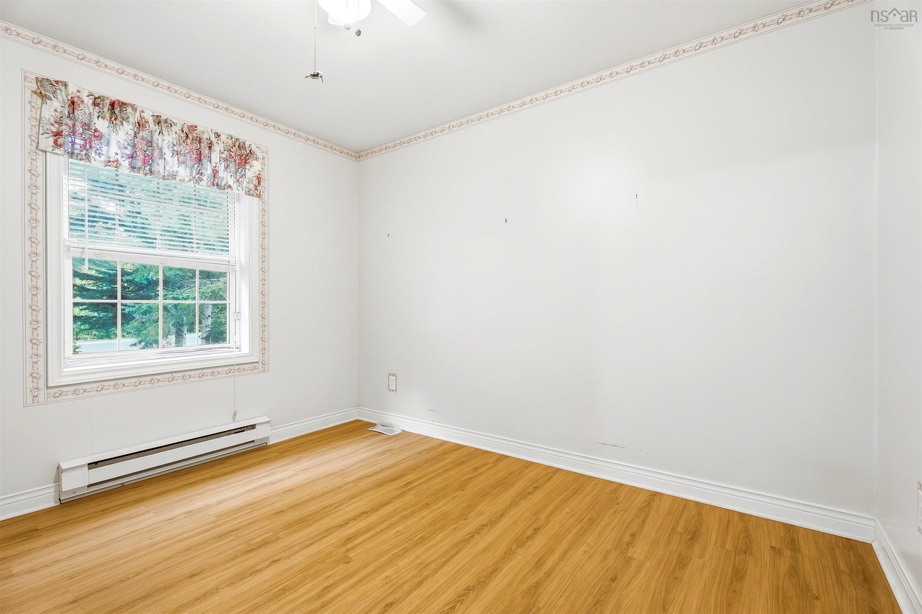 $350,000.00: 952 Mary Avenue, Centreville