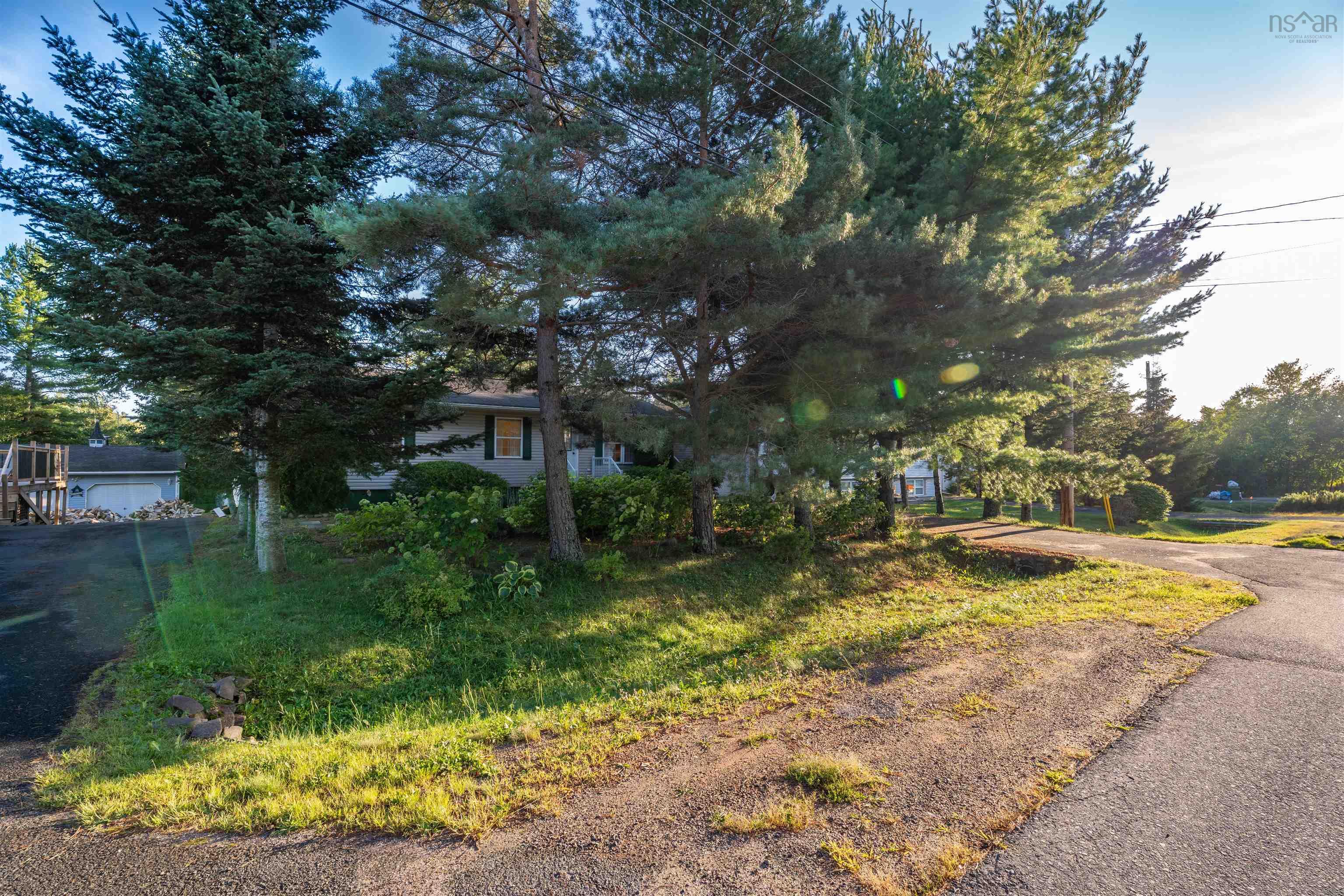 $350,000.00: 952 Mary Avenue, Centreville