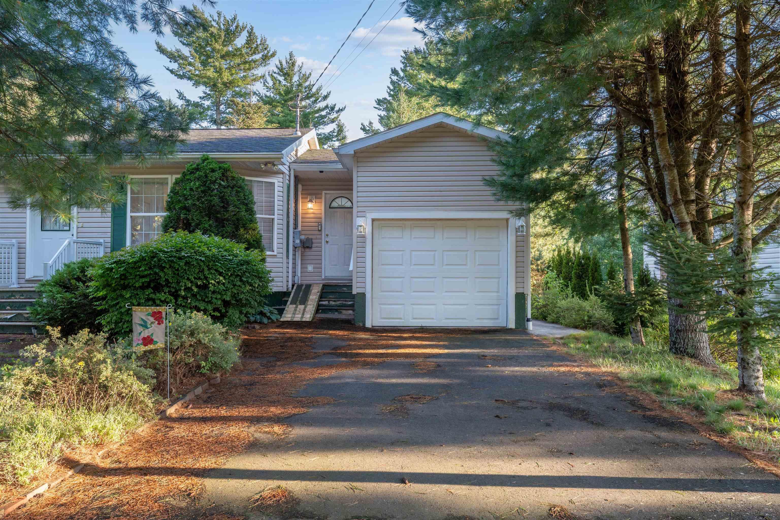 $350,000.00: 952 Mary Avenue, Centreville