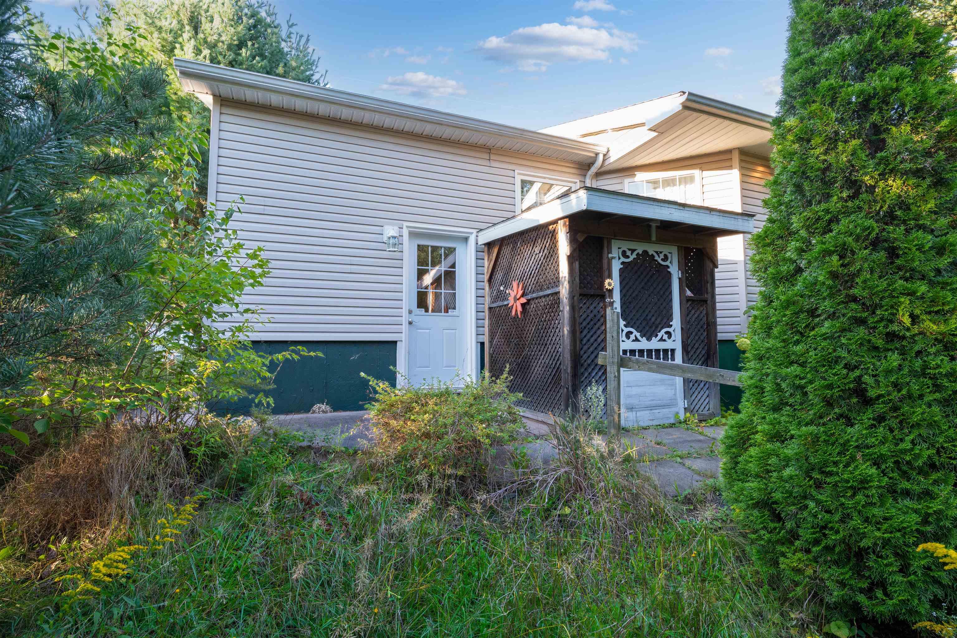 $350,000.00: 952 Mary Avenue, Centreville