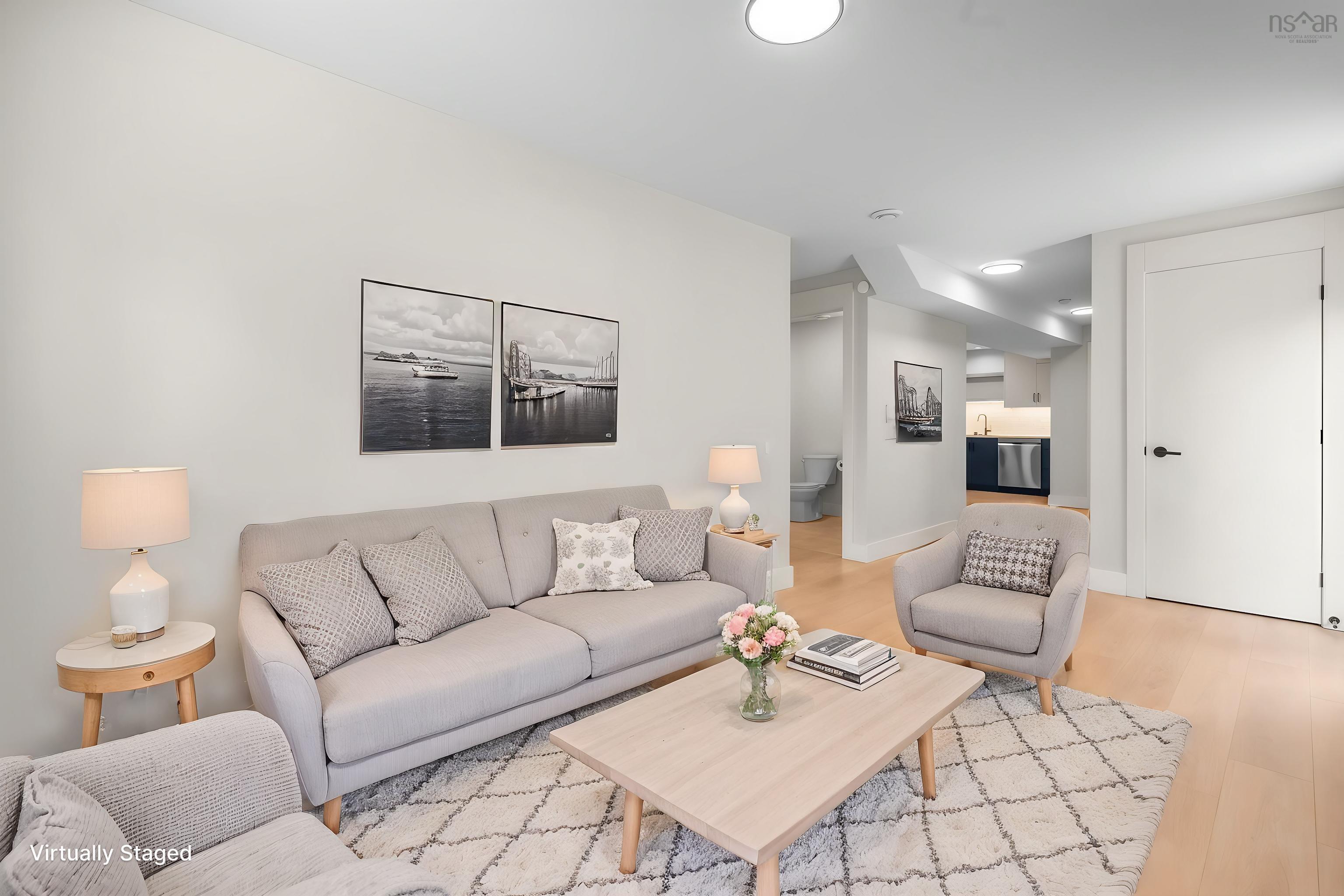 $699,900.00: 91 Honeygold Drive, Halifax