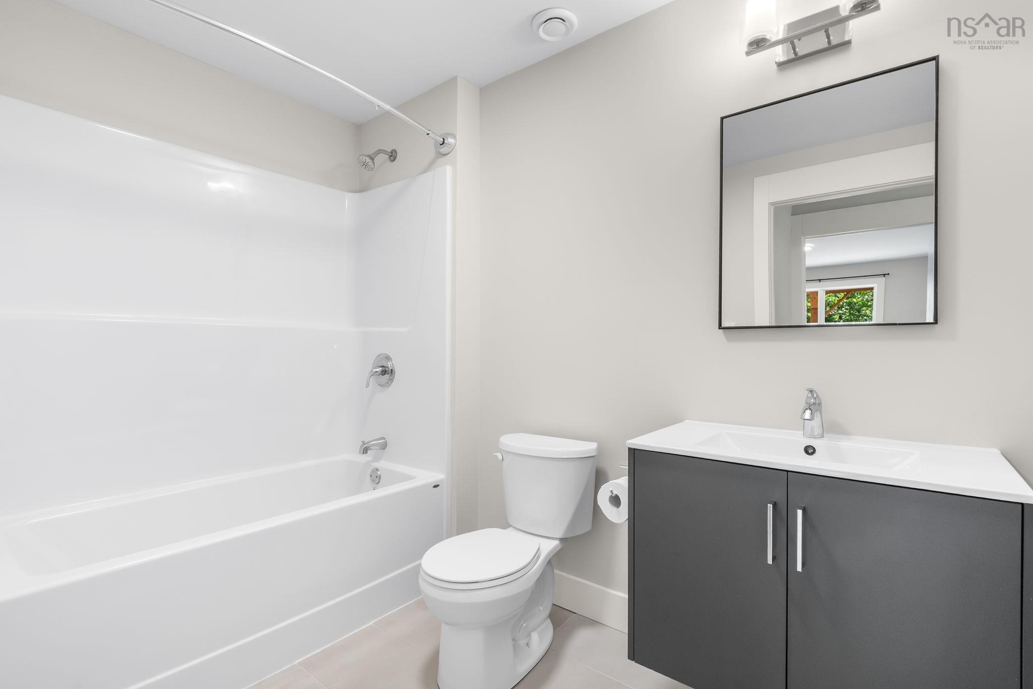 $699,900.00: 91 Honeygold Drive, Halifax
