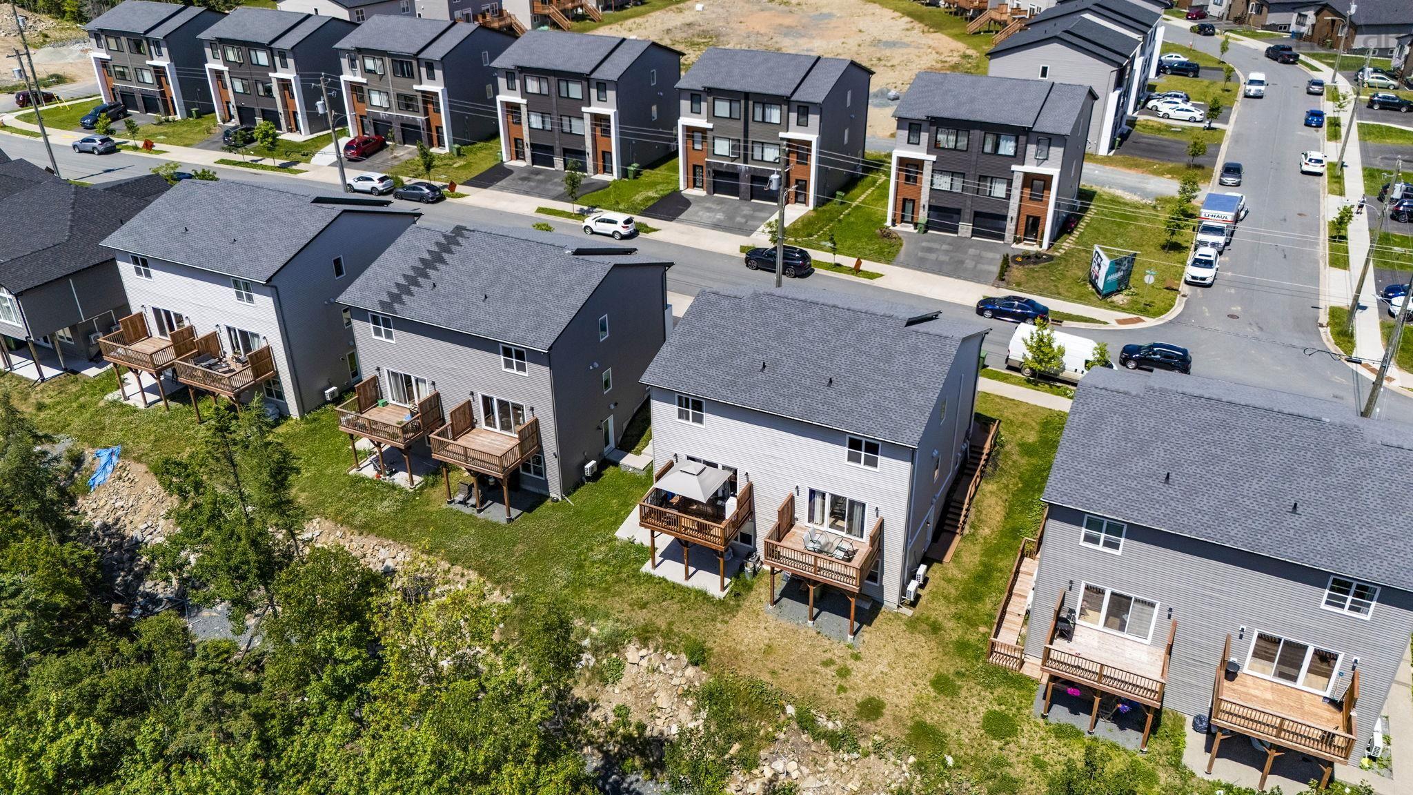 $699,900.00: 91 Honeygold Drive, Halifax