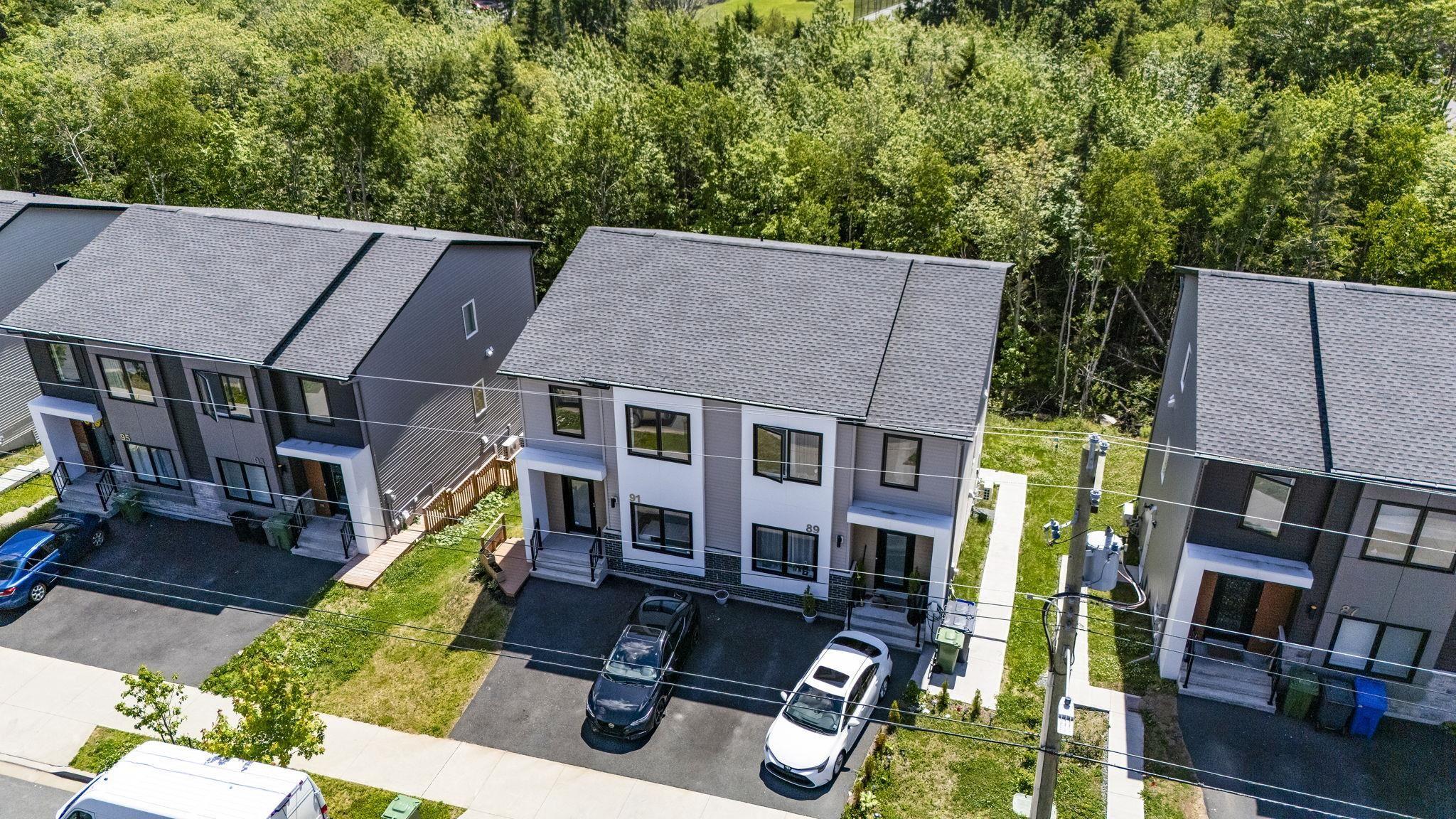 $699,900.00: 91 Honeygold Drive, Halifax
