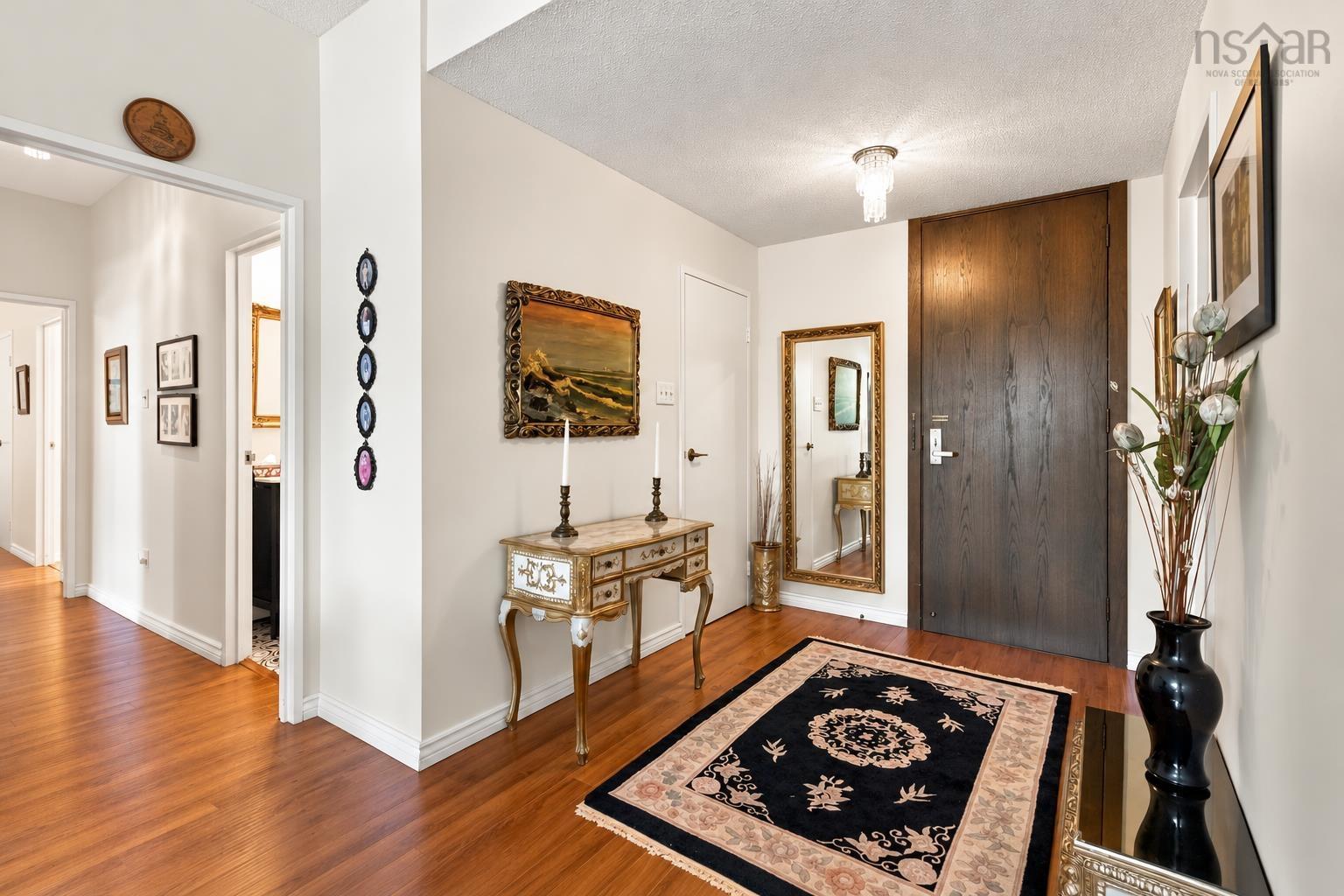 $534,900.00: 206 6095 Coburg Road, Halifax