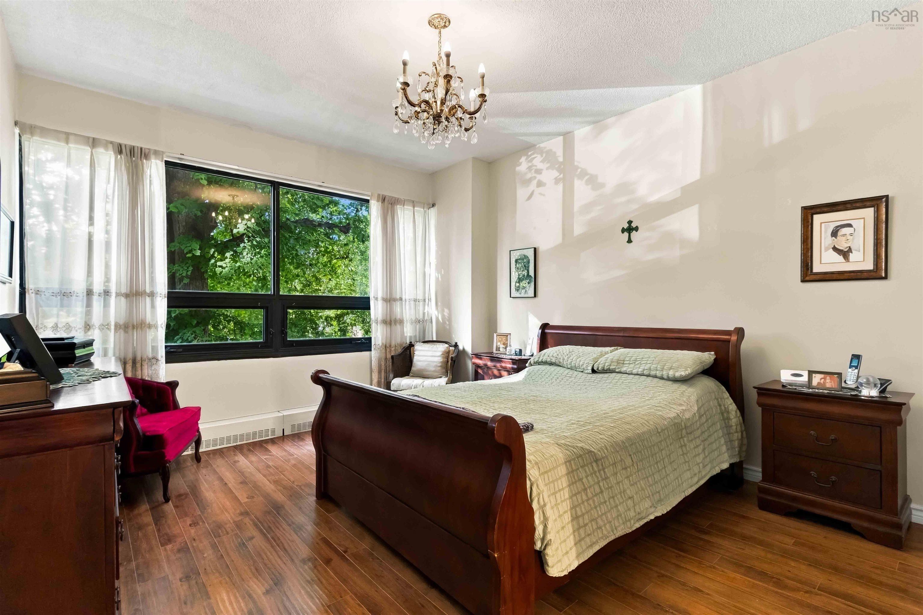 $534,900.00: 206 6095 Coburg Road, Halifax