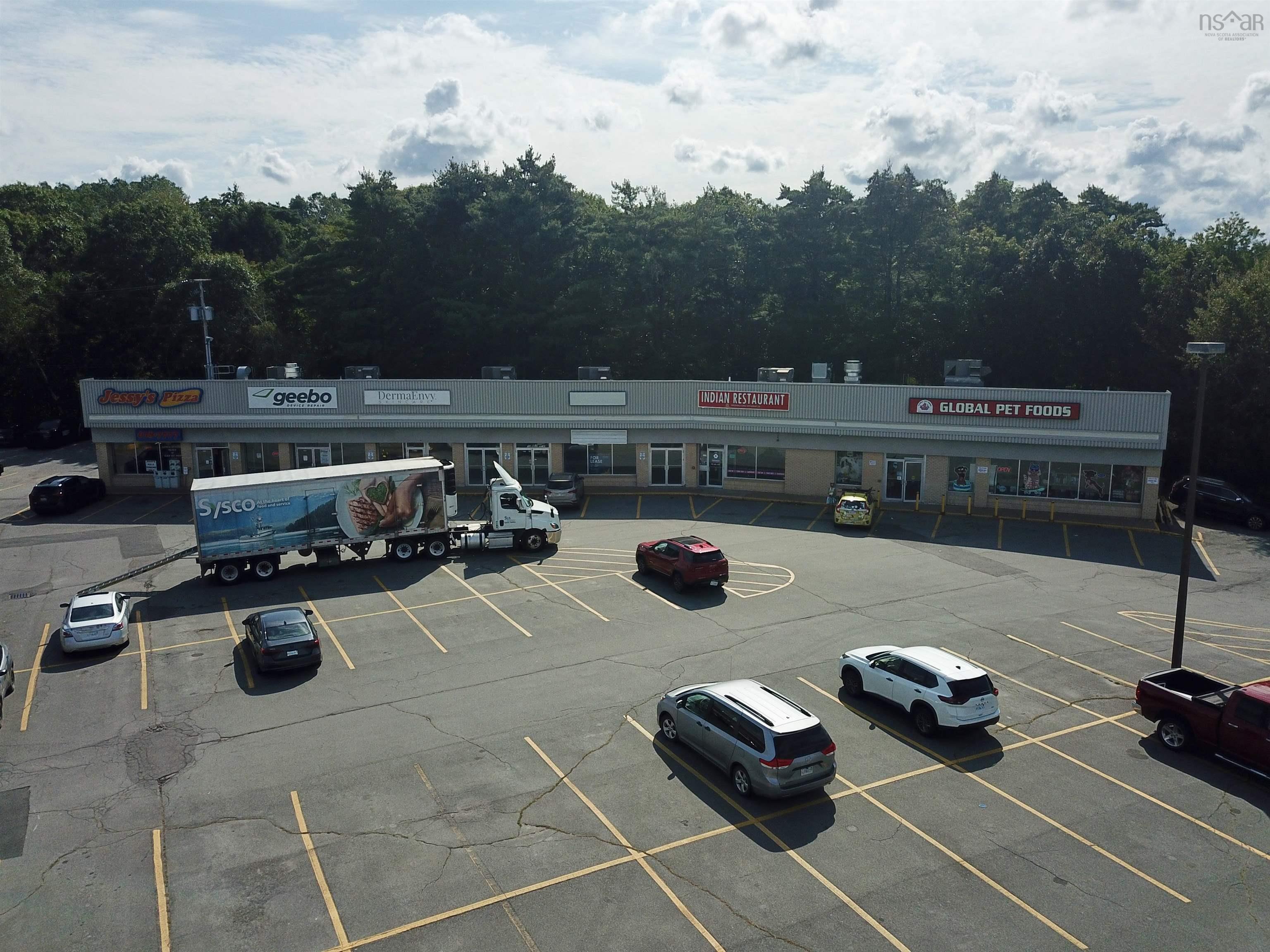 $8,500,000.00: 8944 Commercial Street, New Minas