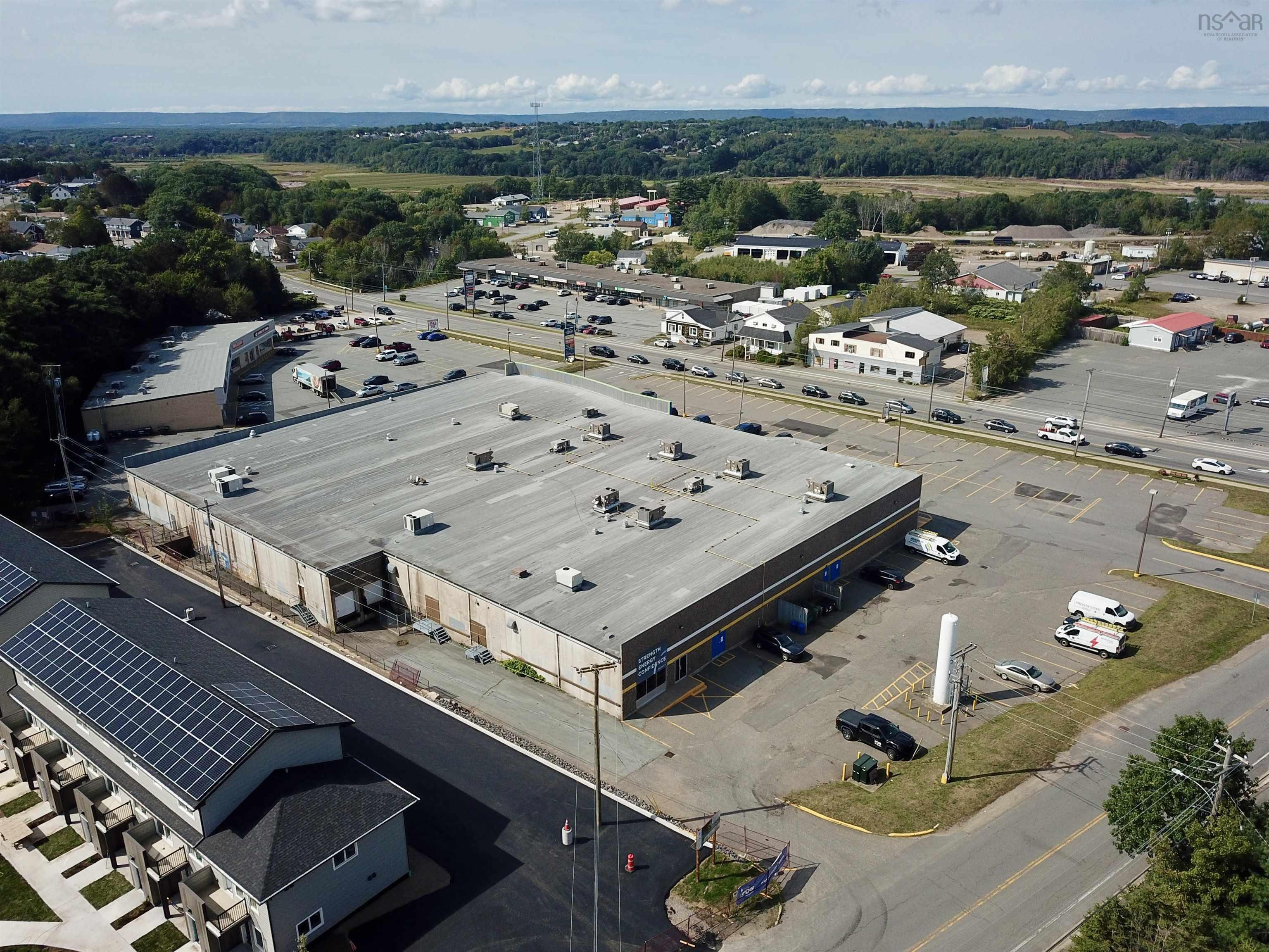 $8,500,000.00: 8944 Commercial Street, New Minas