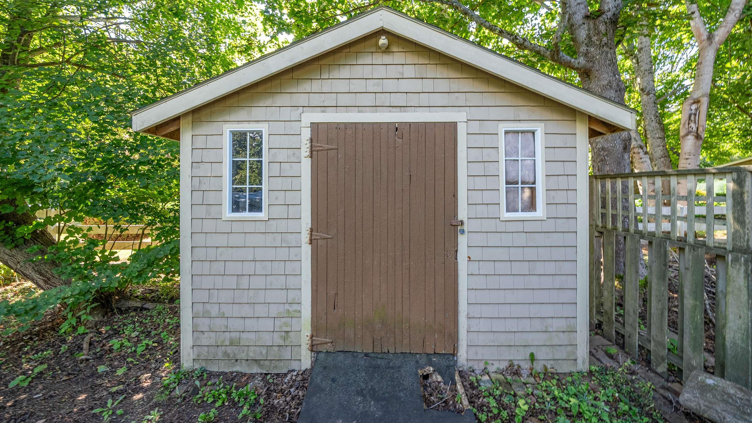 $395,000.00: 2532 1 Highway, Aylesford
