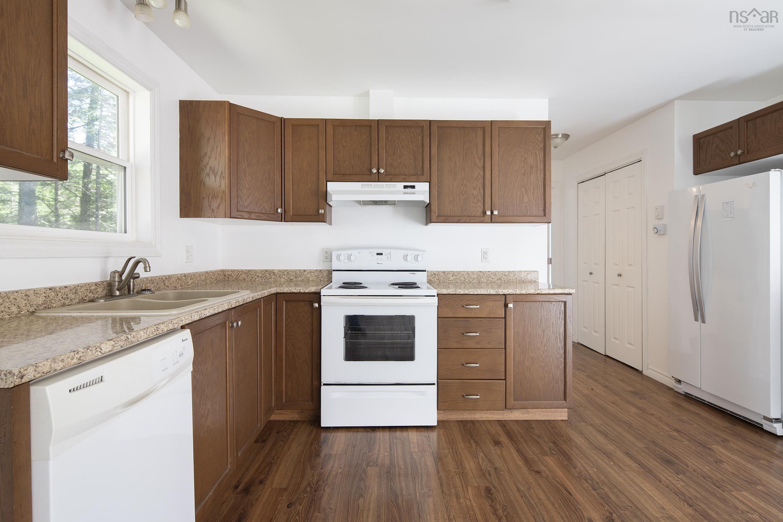 $777,777.00: 419 Lakewood Drive, Chester Grant