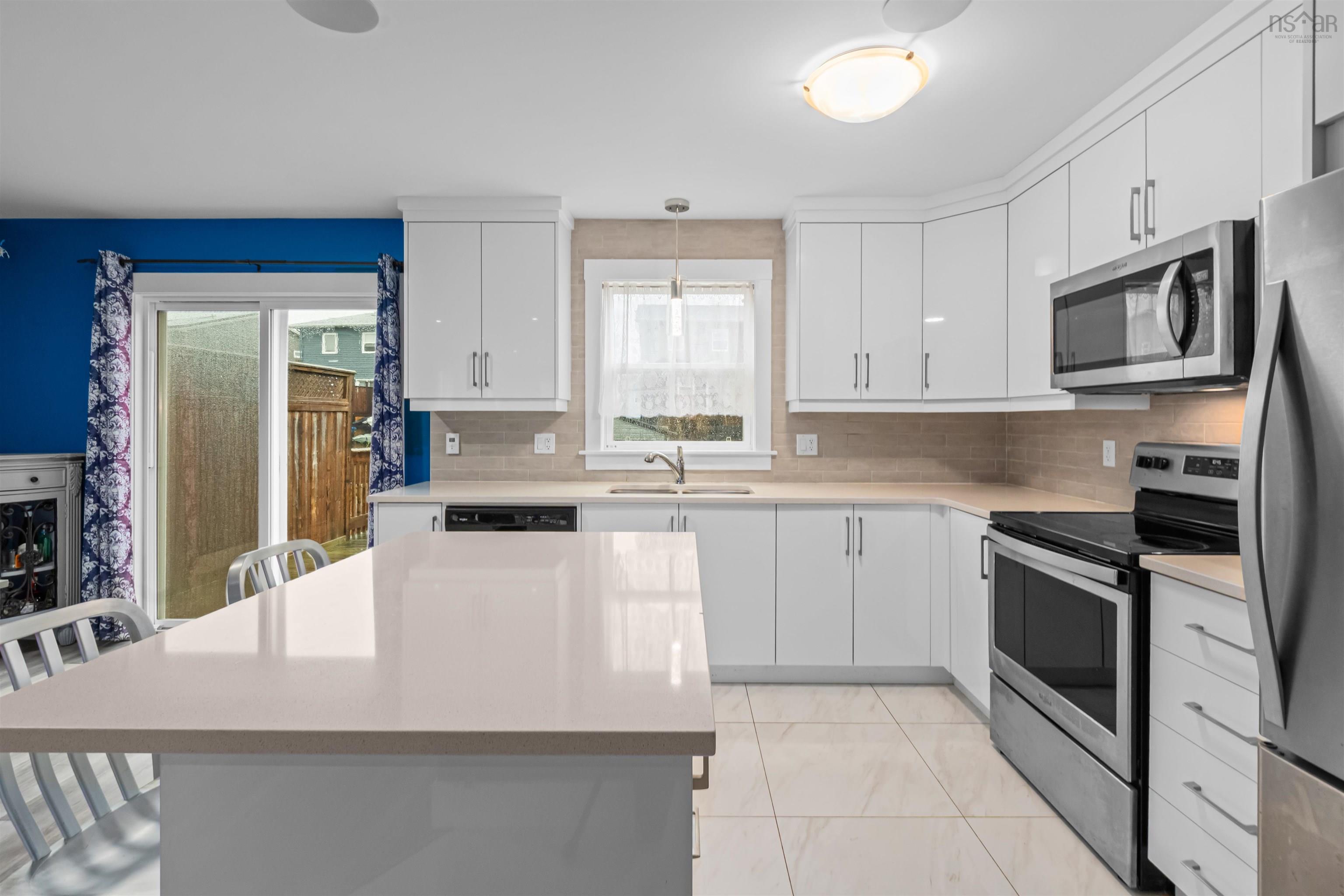 $599,900.00: 147 Titanium Crescent, Spryfield