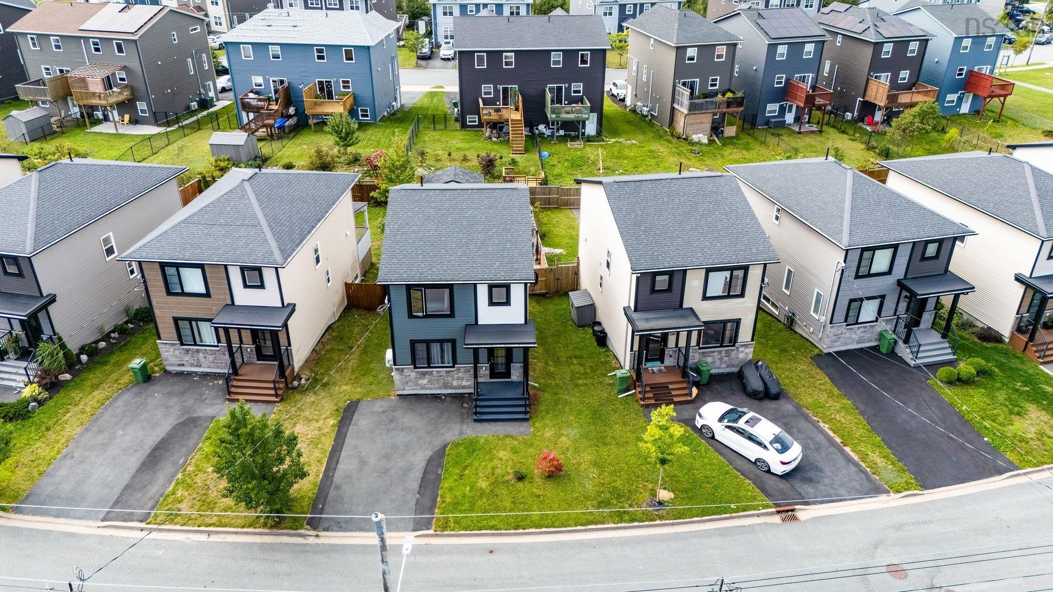 $599,900.00: 147 Titanium Crescent, Spryfield