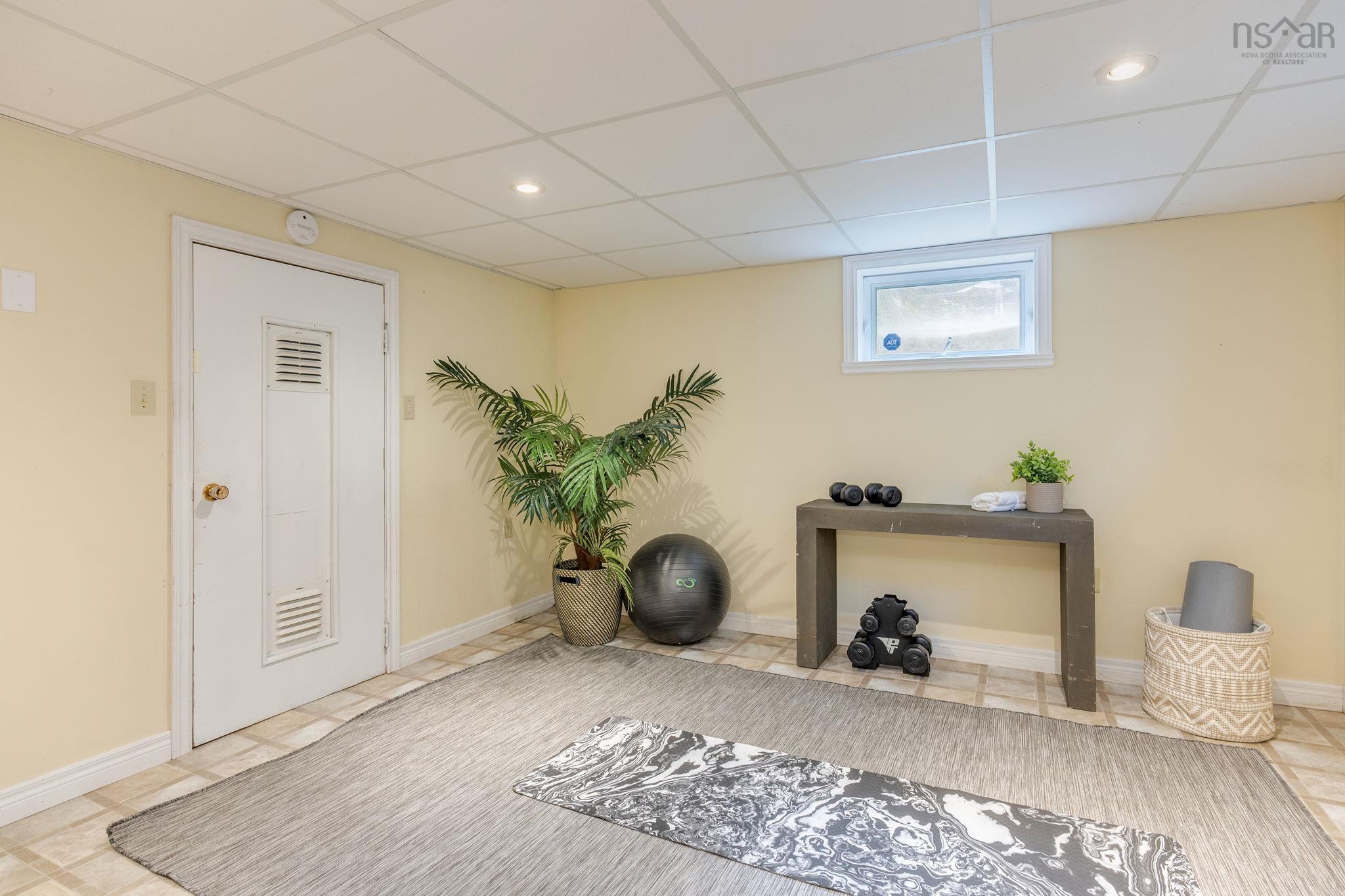 $749,900.00: 19 Alderwood Drive, Halifax