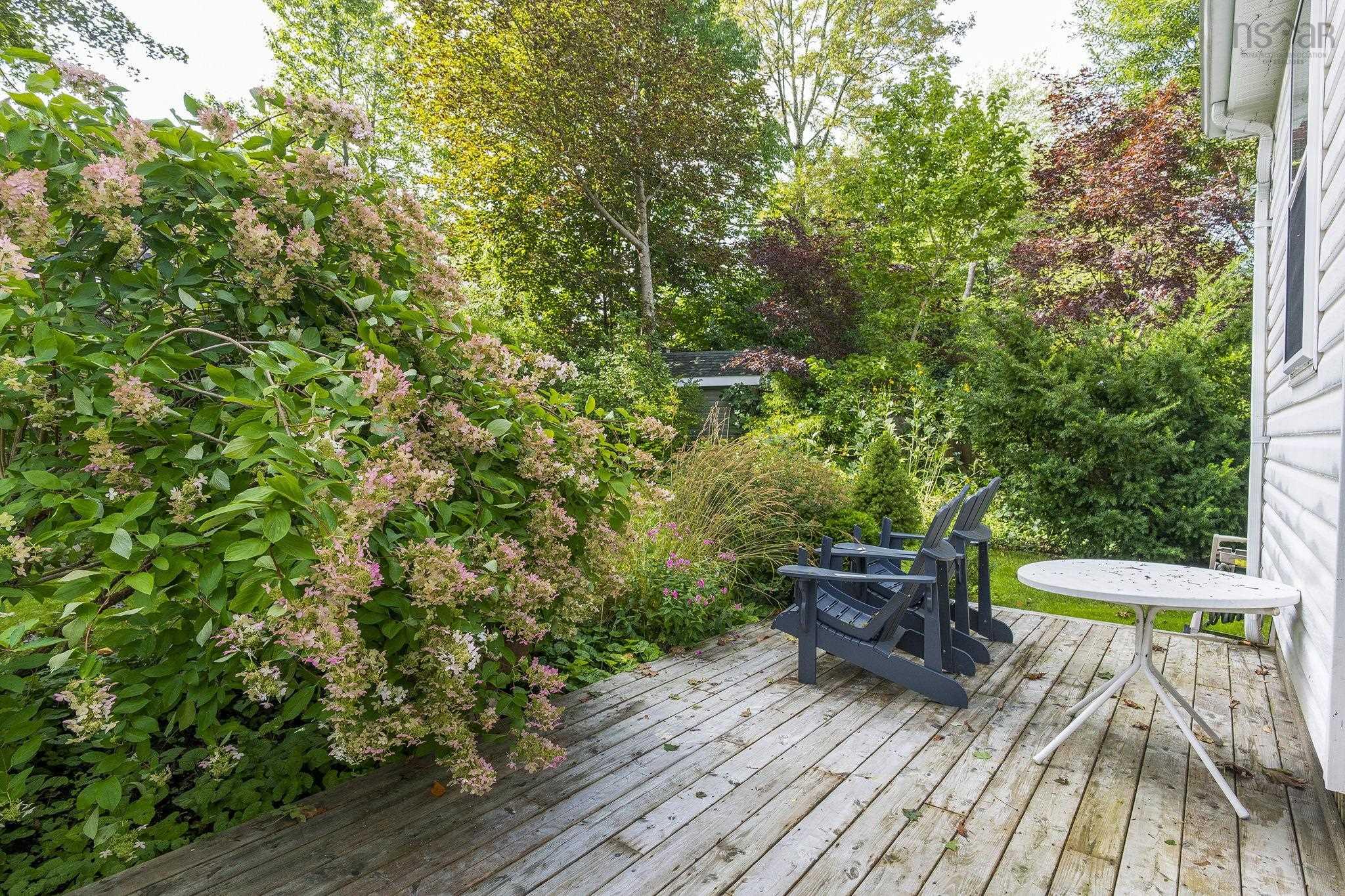 $749,900.00: 19 Alderwood Drive, Halifax