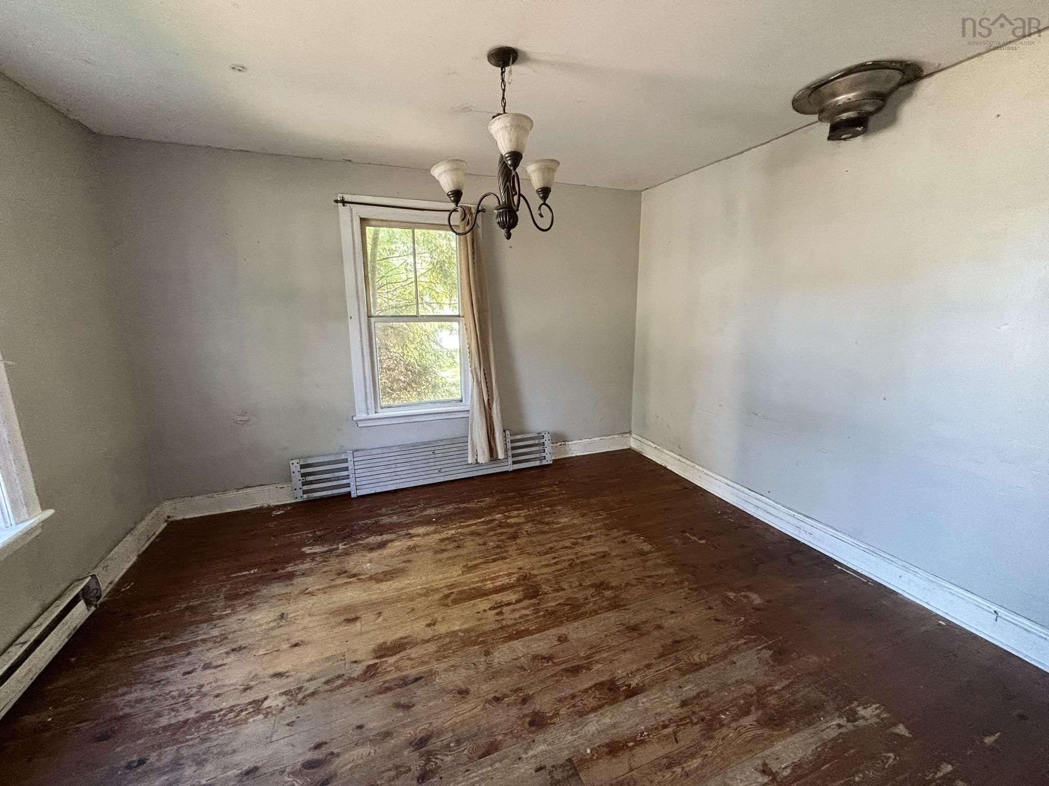 $119,900.00: 613 MAIN Street, Liverpool