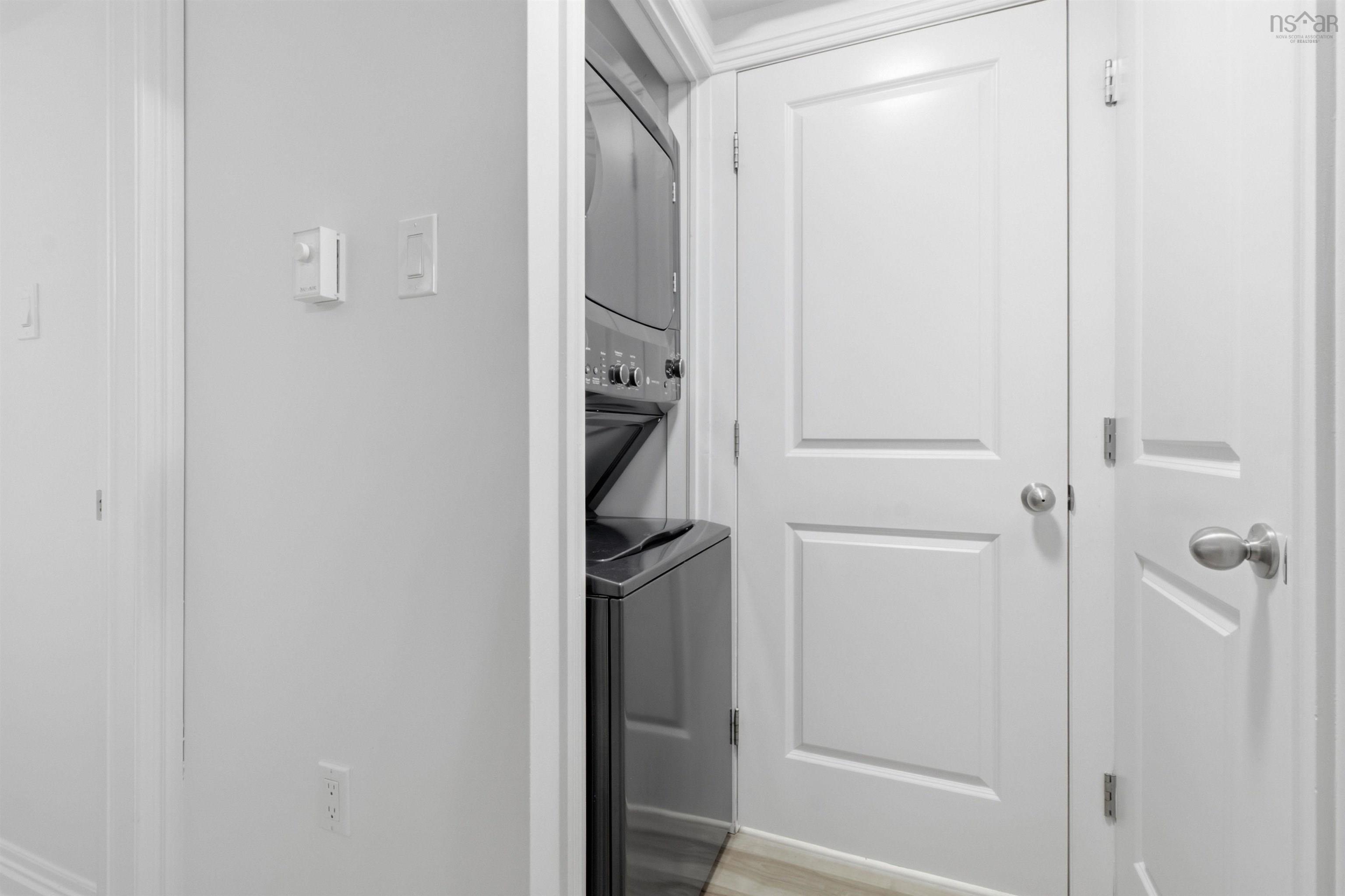 $349,900.00: 104 52 Irishtown Road, Dartmouth